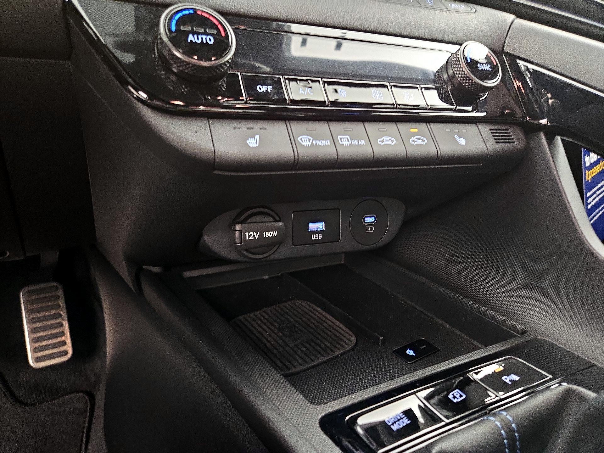 Thumbnail: 2025 Hyundai Elantra - 19