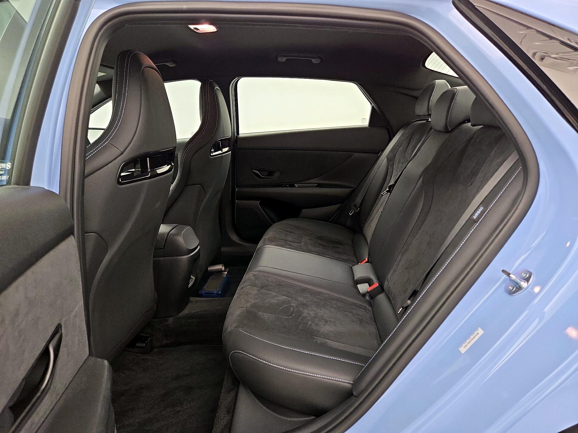 Thumbnail: 2025 Hyundai Elantra - 20