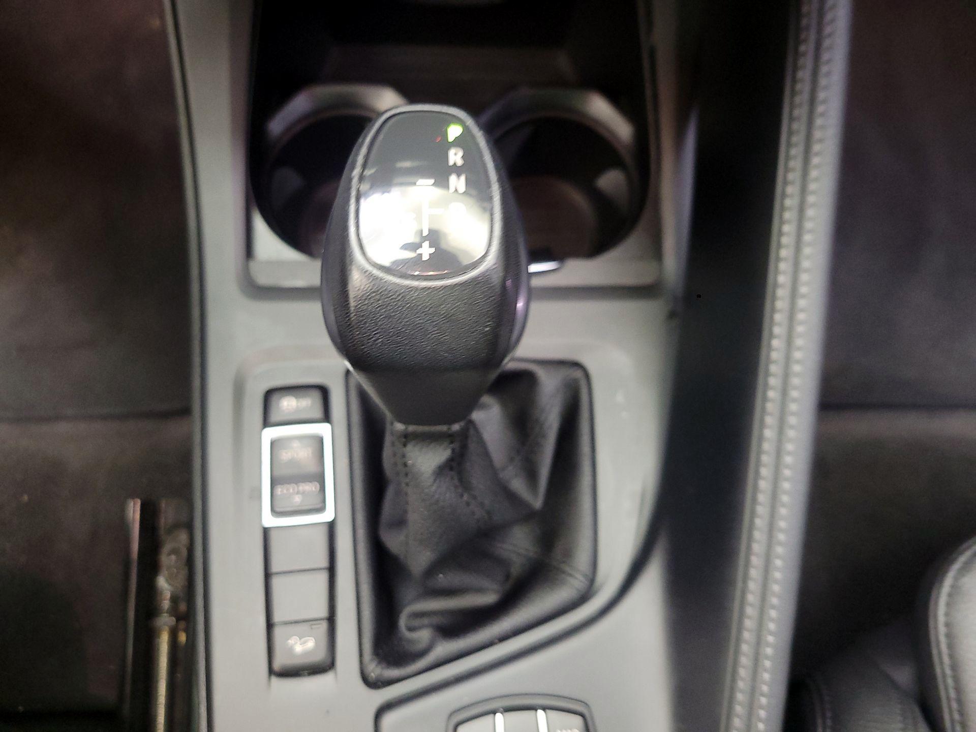 Thumbnail: 2018 BMW X1 - 16