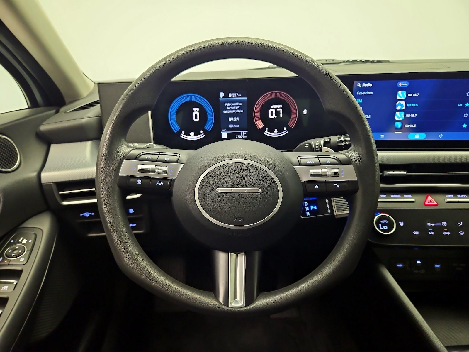 2025 Hyundai Sonata SEL - Photo 11