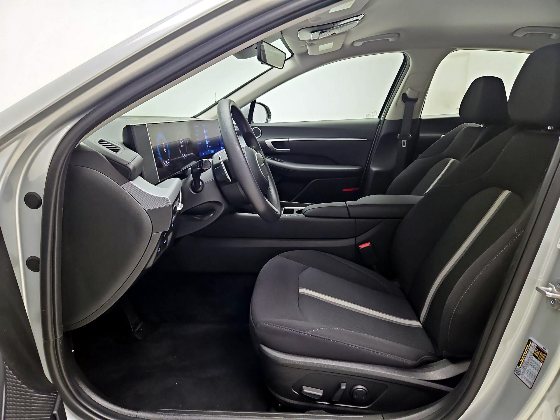 Thumbnail: 2025 Hyundai Sonata - 11