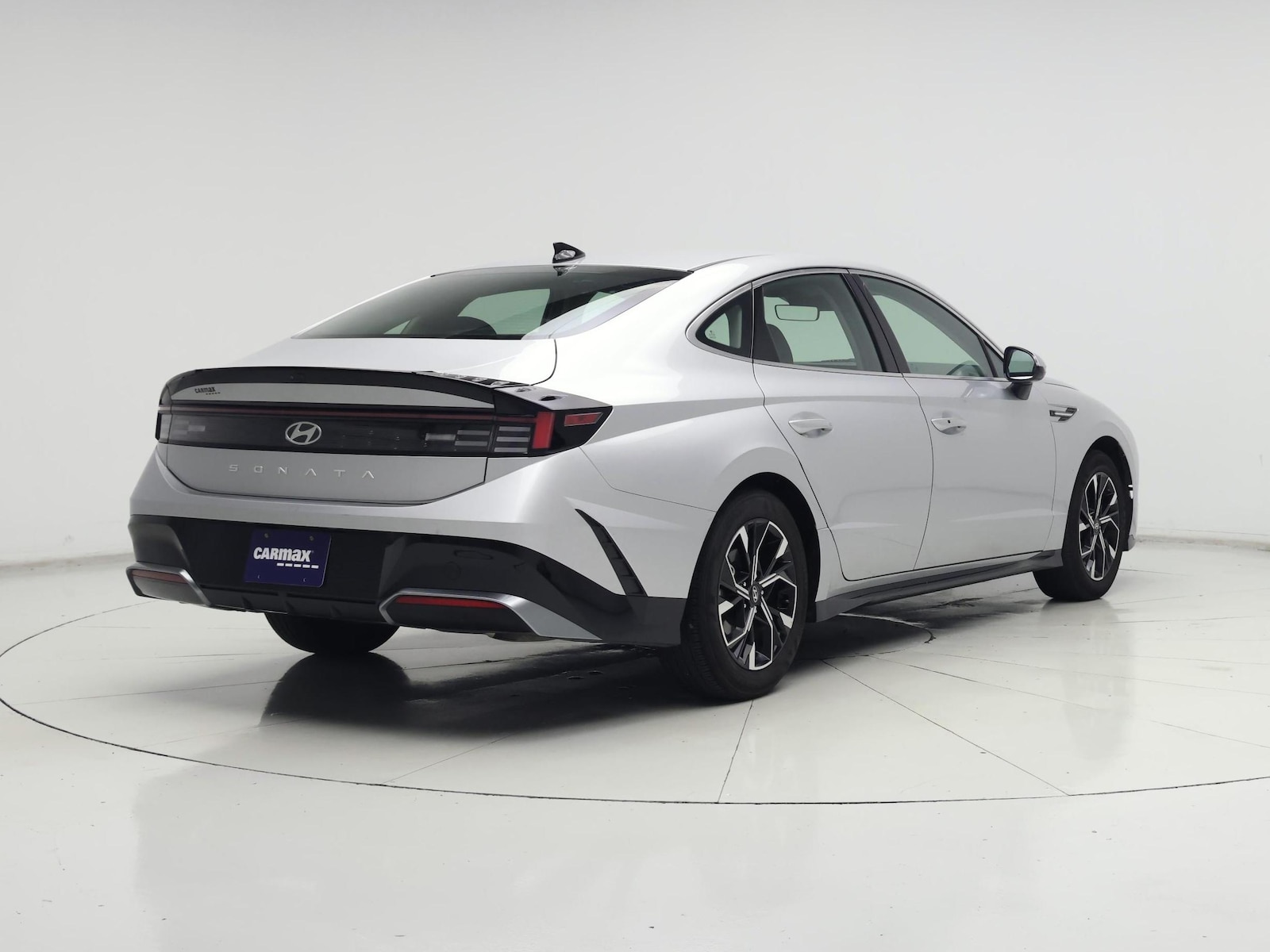 2025 Hyundai Sonata SEL - Photo 9