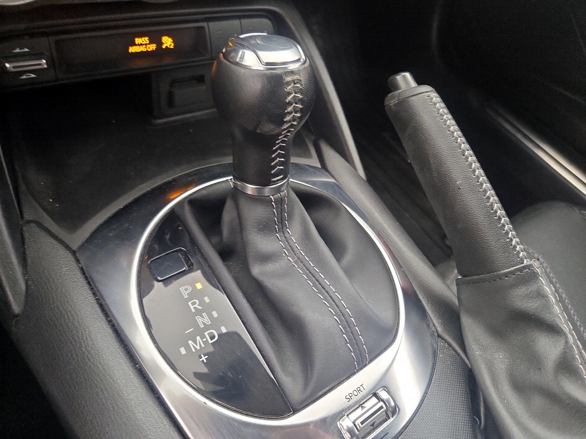 Thumbnail: 2022 Mazda MX-5 Miata - 18