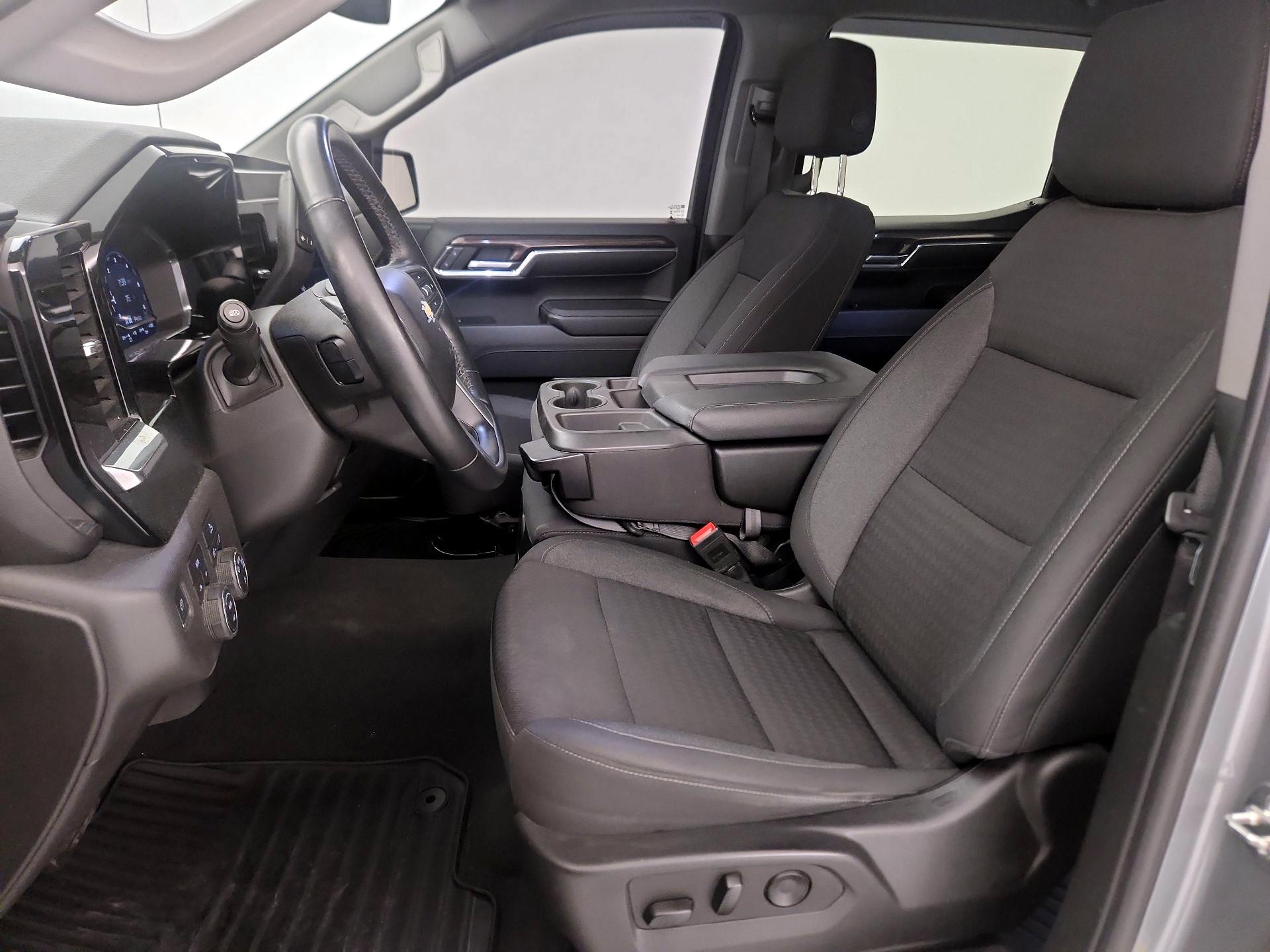 Thumbnail: 2023 Chevrolet Silverado 1500 - 11