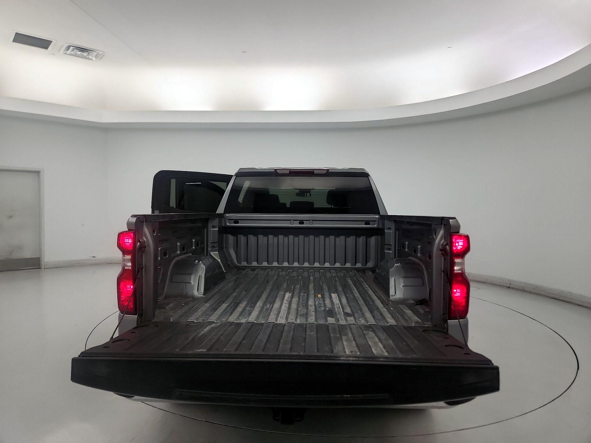Thumbnail: 2023 Chevrolet Silverado 1500 - 19