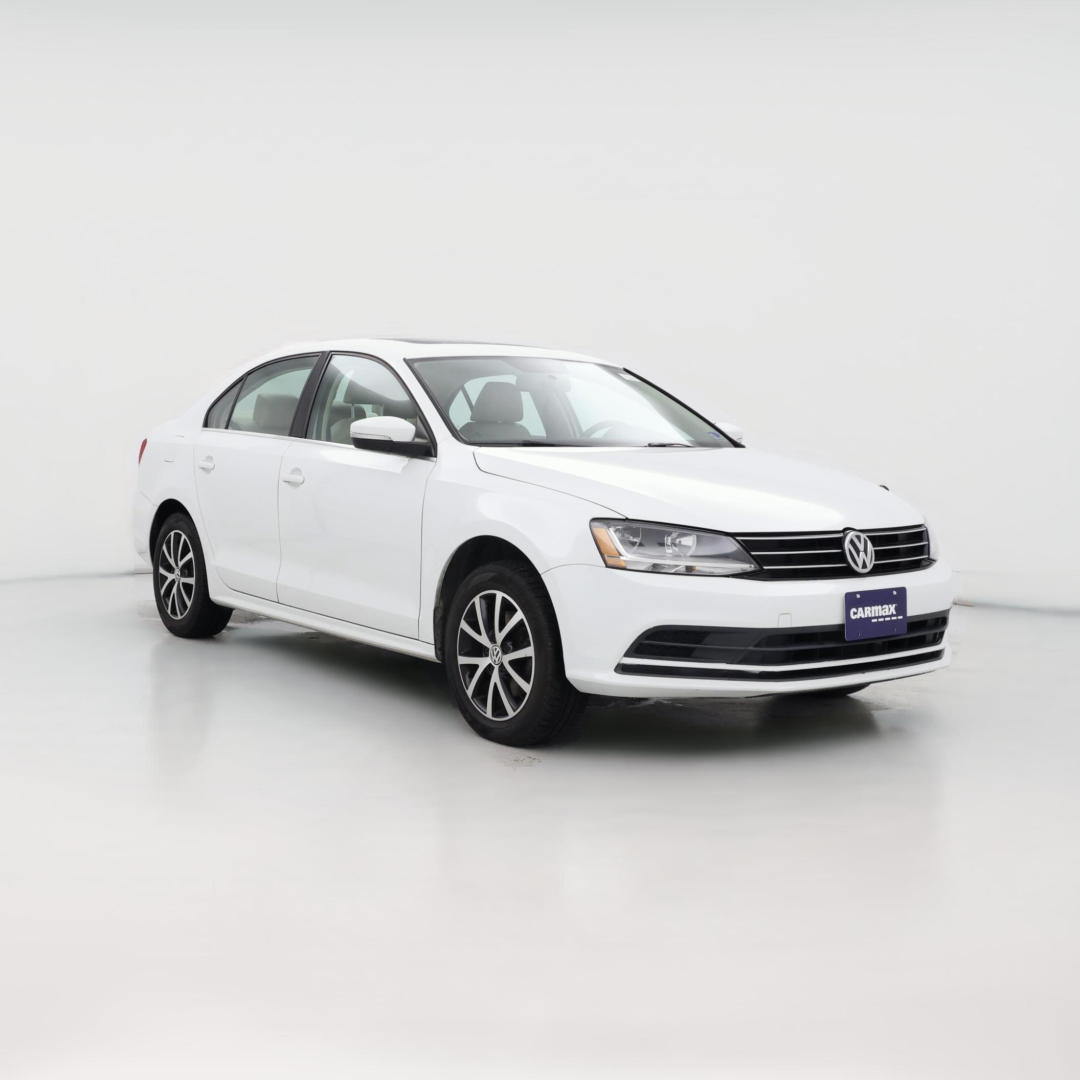 Thumbnail: 2017 Volkswagen Jetta - 1