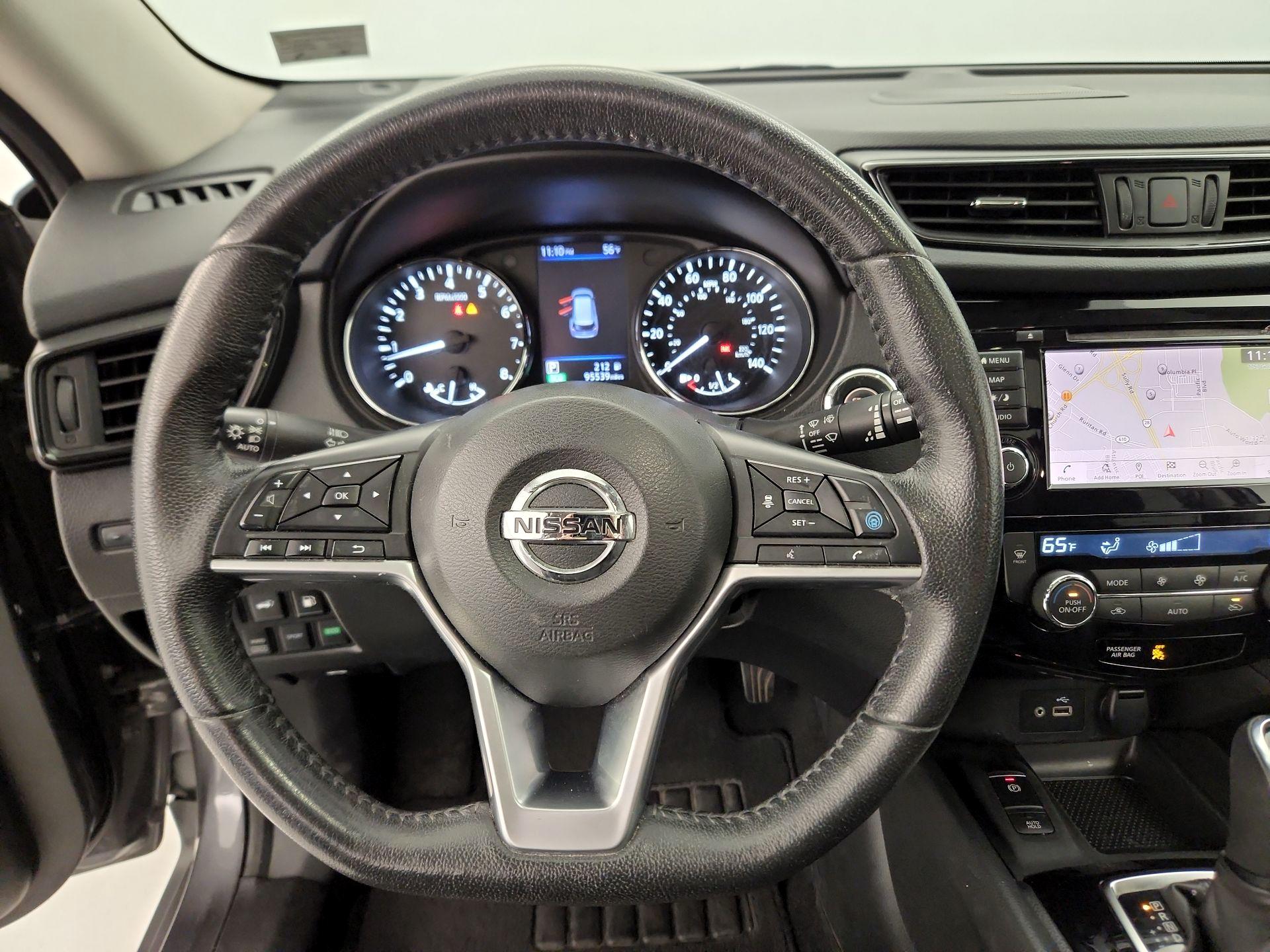 Thumbnail: 2019 Nissan Rogue - 10
