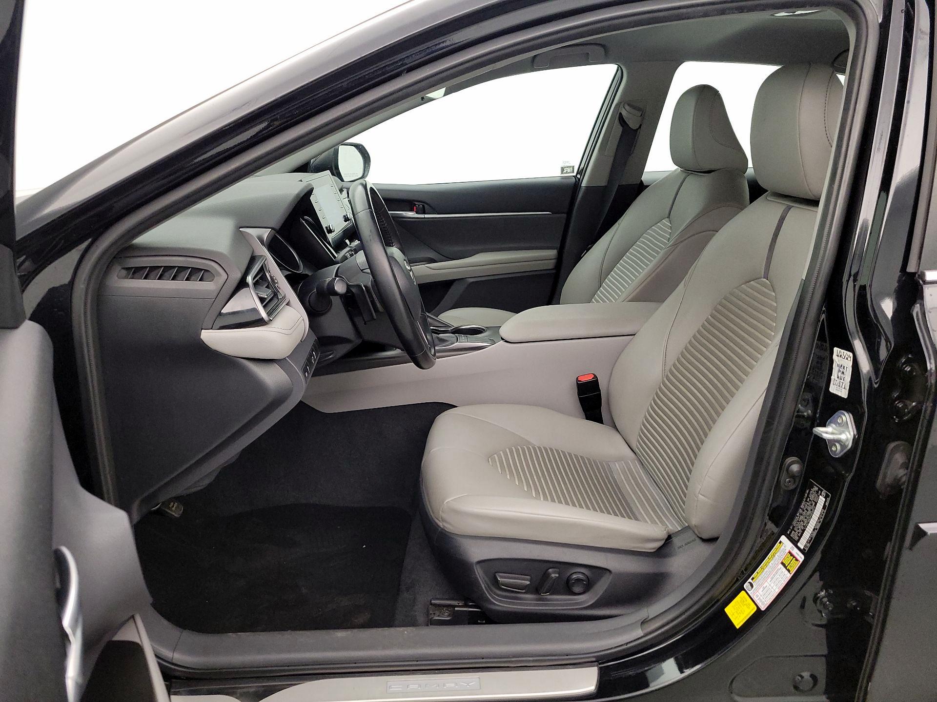 Thumbnail: 2023 Toyota Camry - 11