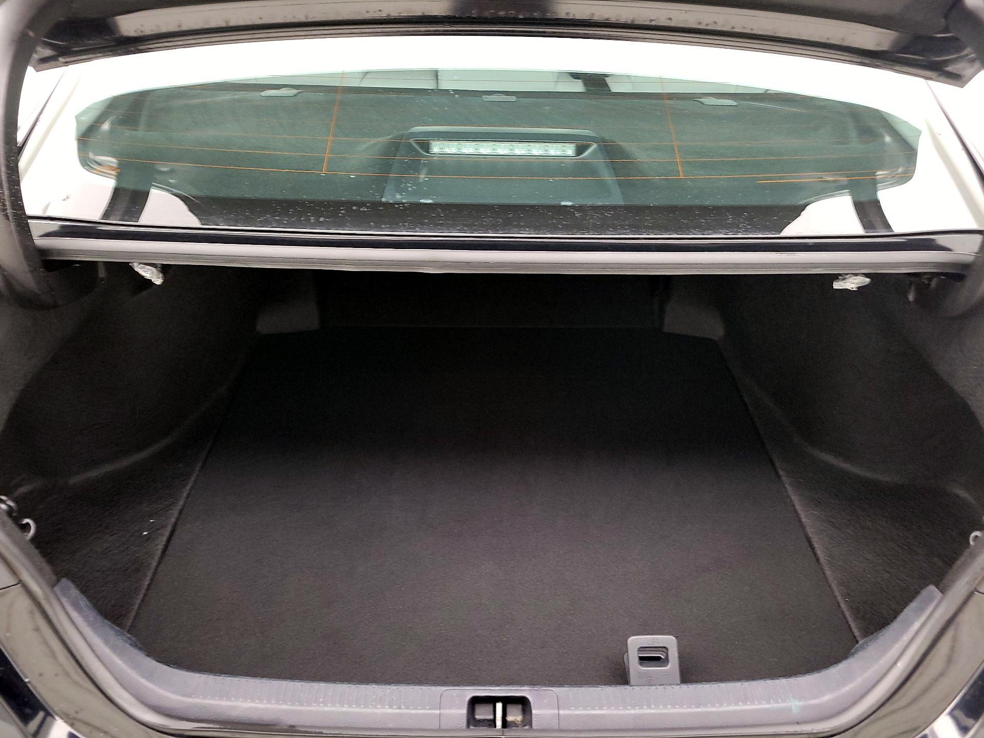 Thumbnail: 2023 Toyota Camry - 20