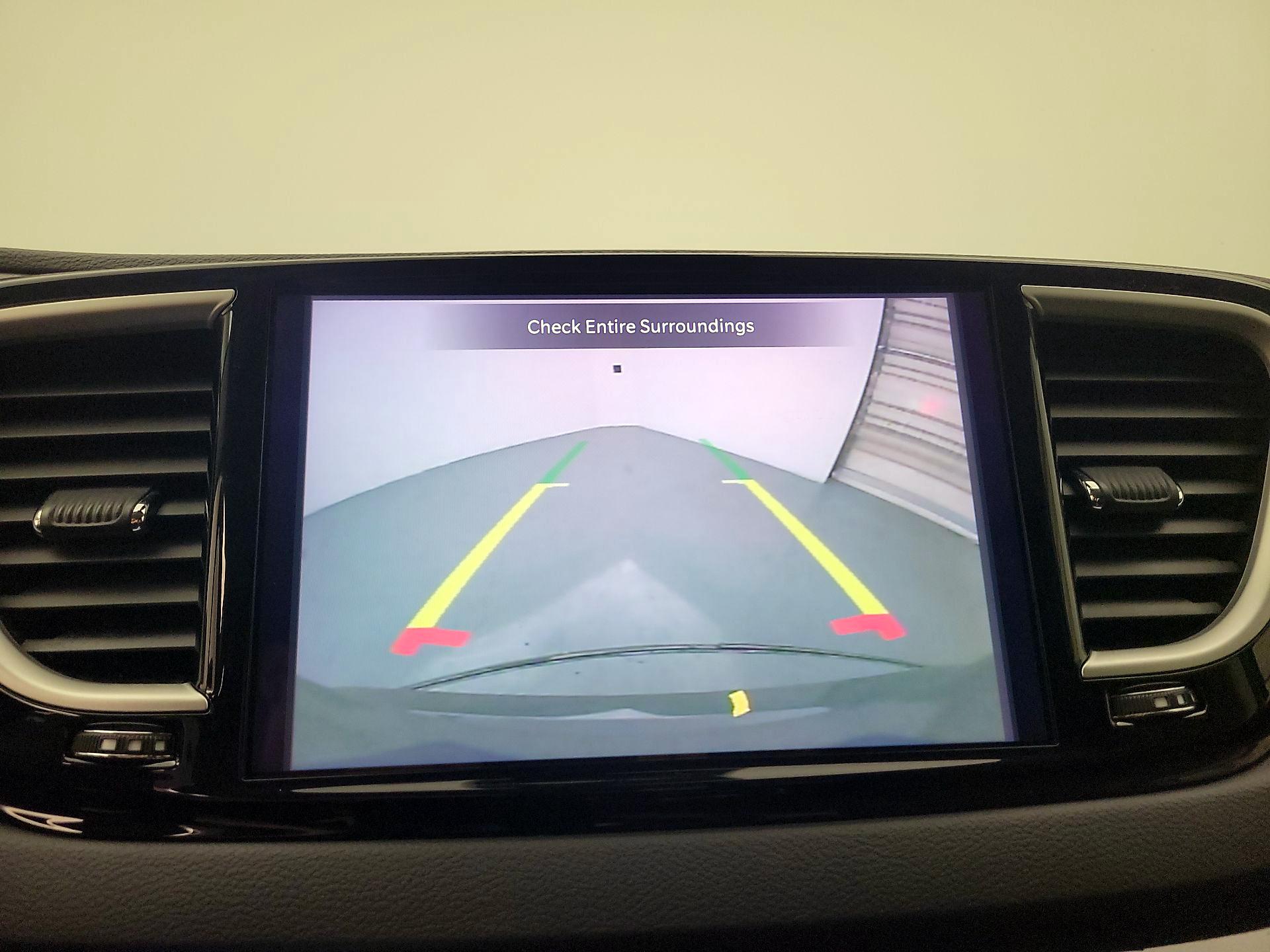 Thumbnail: 2023 Chrysler Pacifica - 14