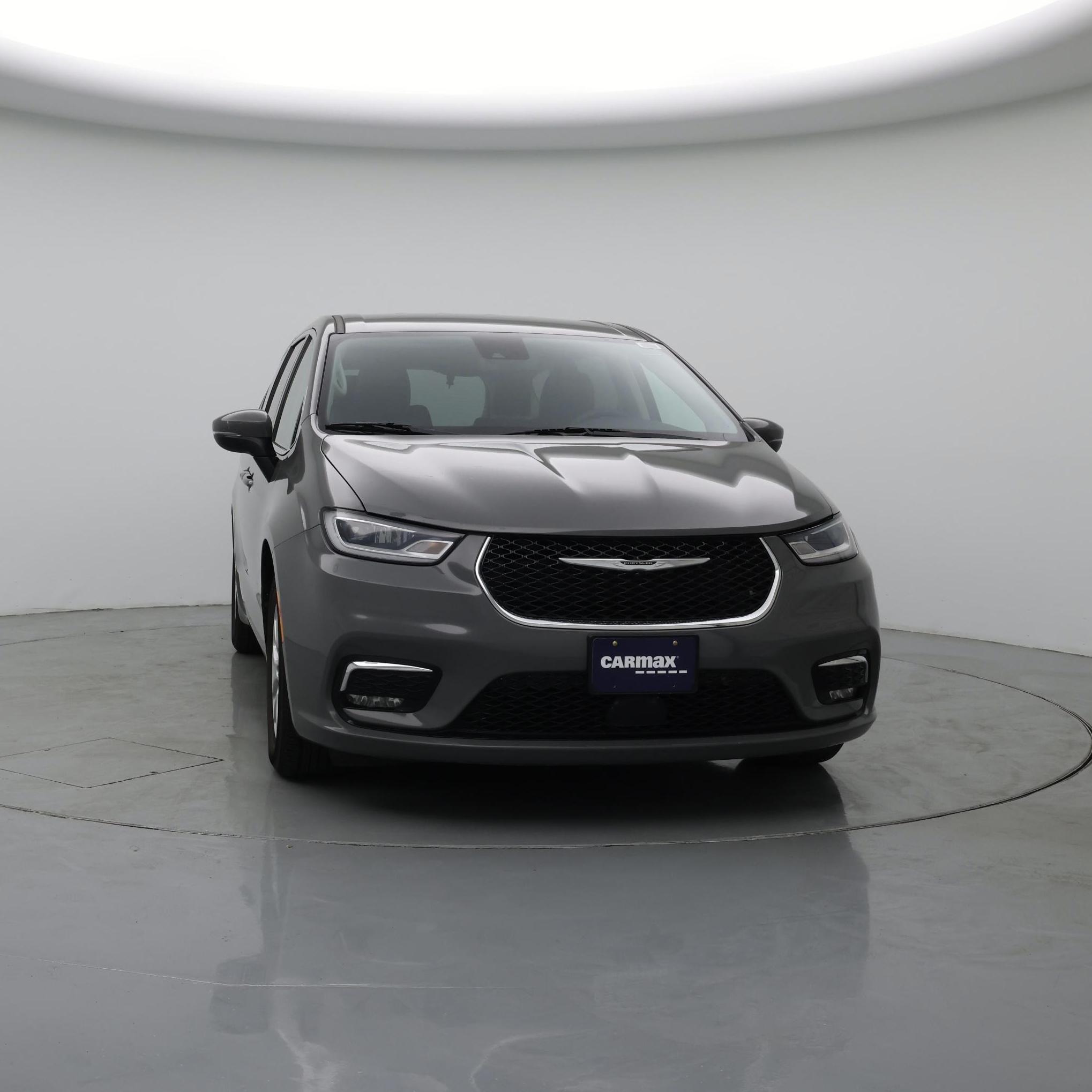 Thumbnail: 2023 Chrysler Pacifica - 5