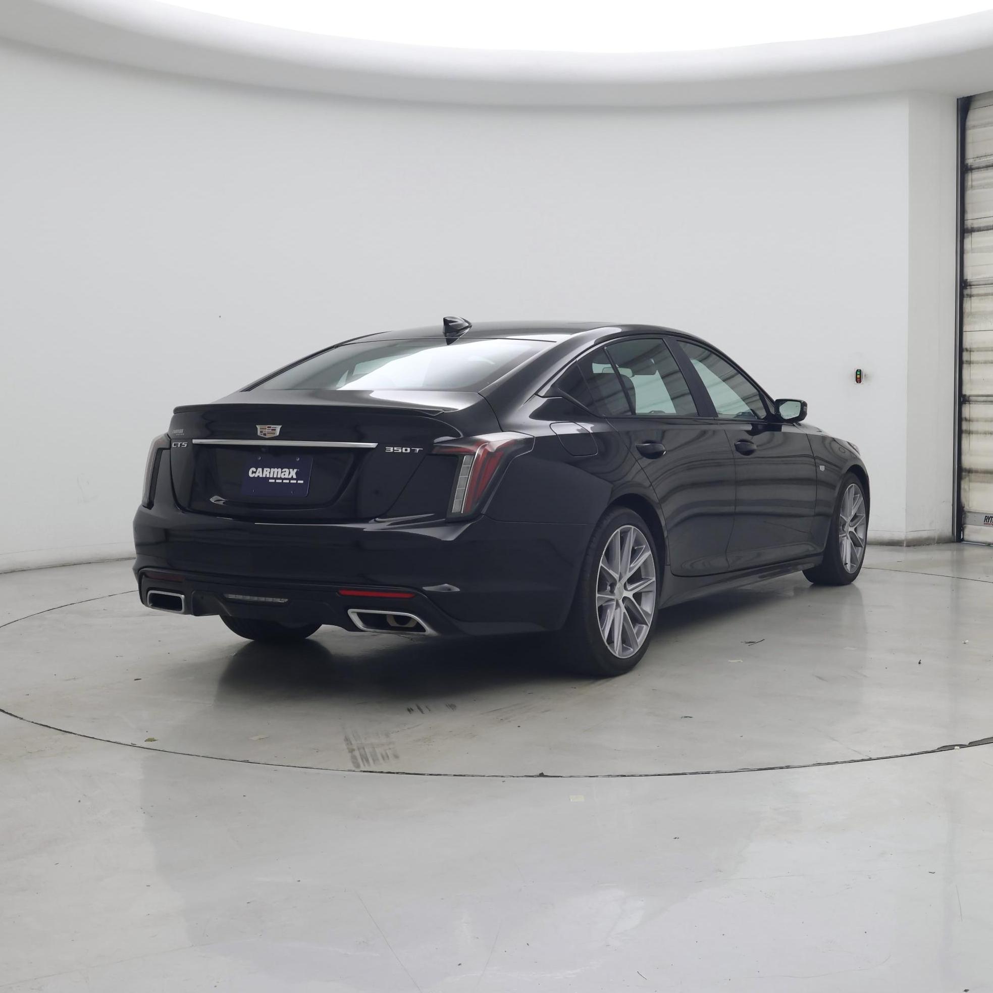 Thumbnail: 2023 Cadillac CT5 - 8