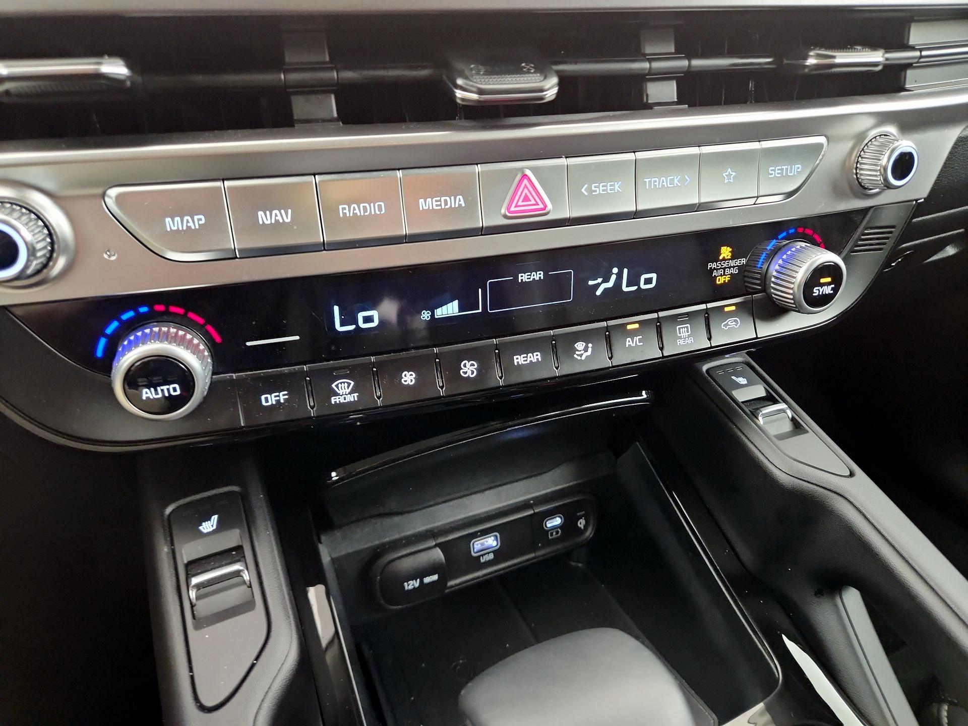 Thumbnail: 2025 Kia Telluride - 15