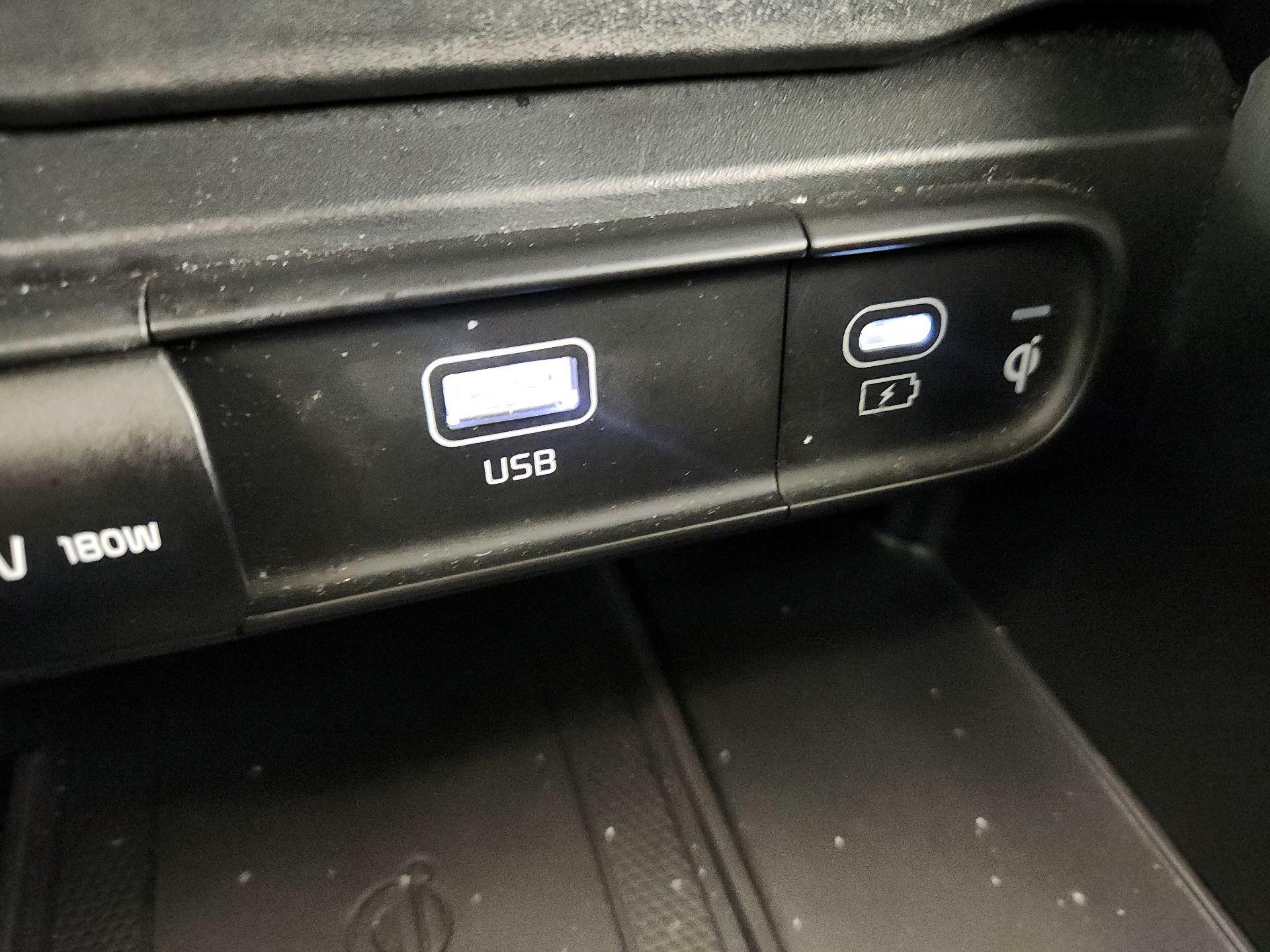 Thumbnail: 2025 Kia Telluride - 17