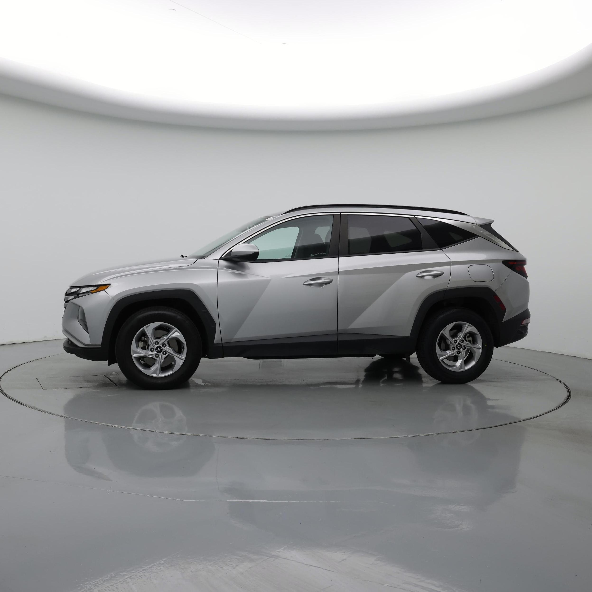 Thumbnail: 2024 Hyundai Tucson - 3