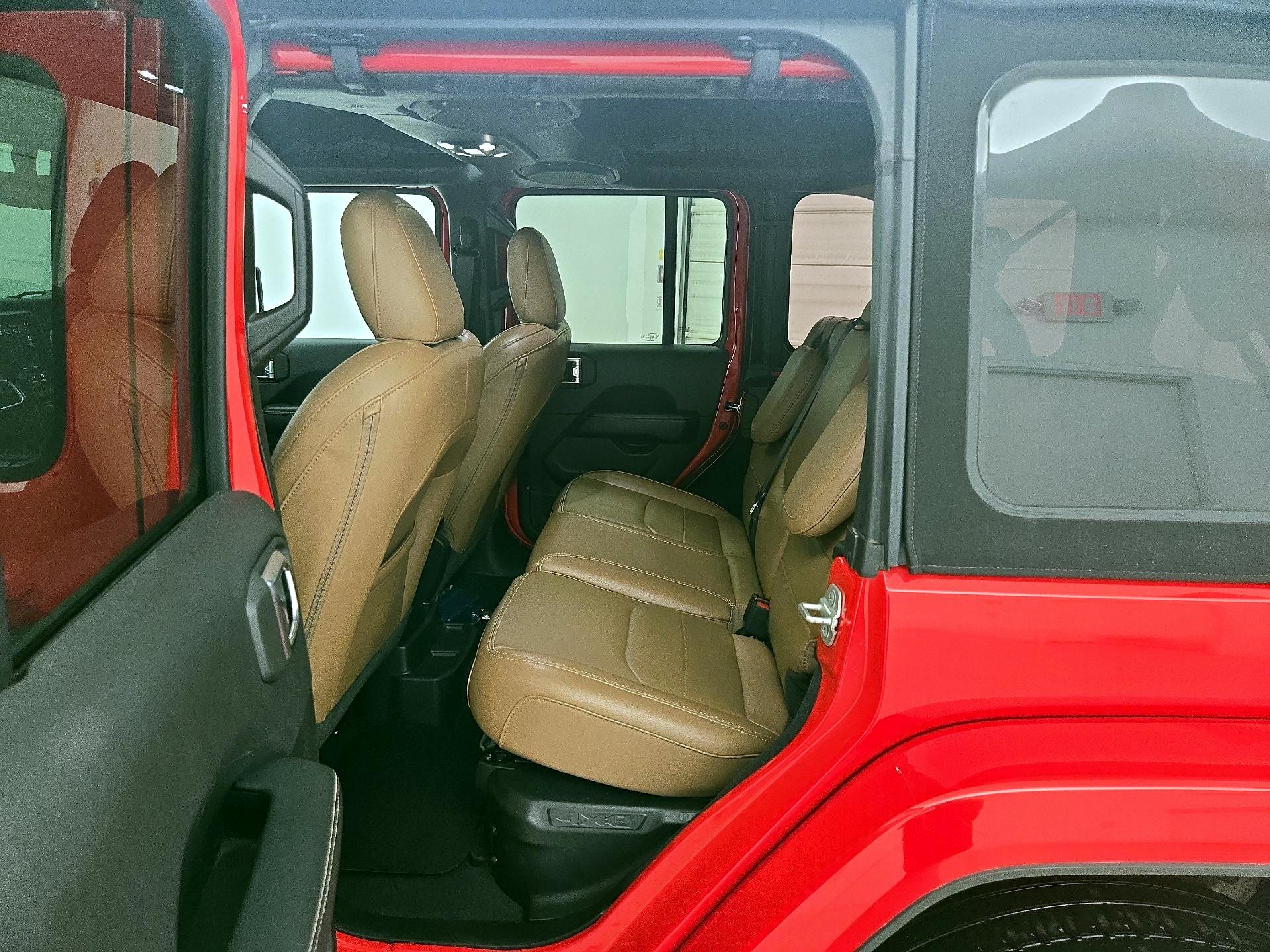 Thumbnail: 2023 Jeep Wrangler - 20