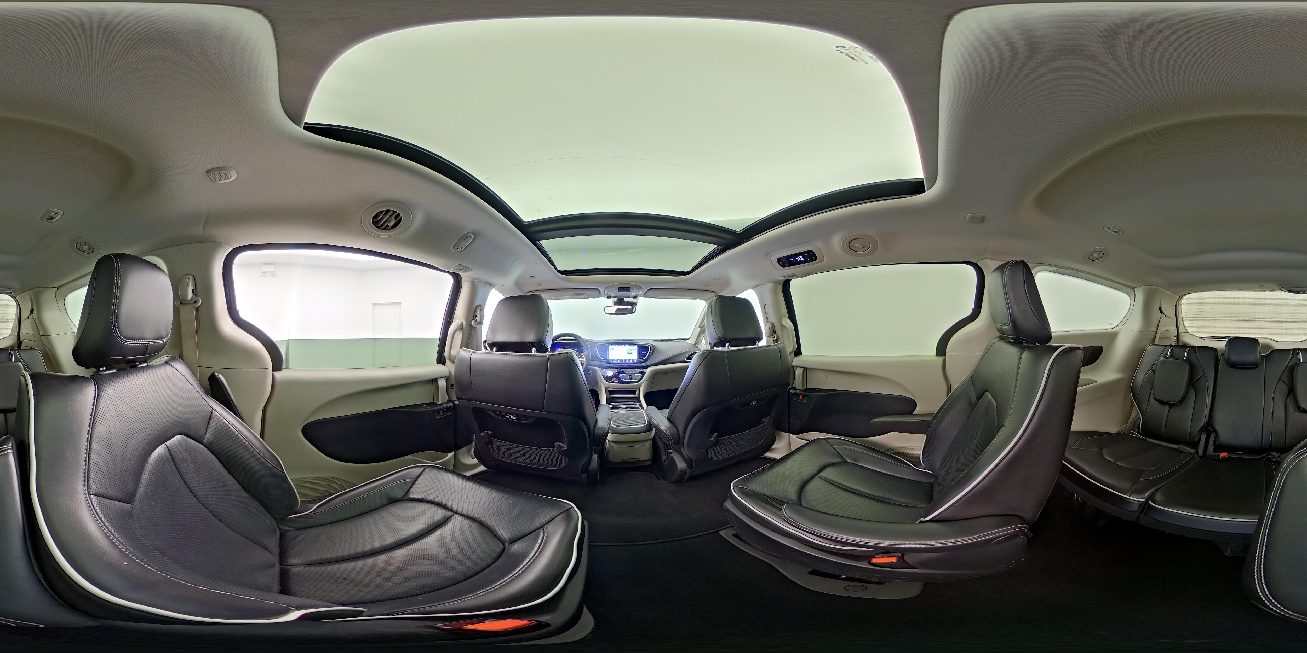 2023 Chrysler Pacifica Hybrid Limited - Photo 29