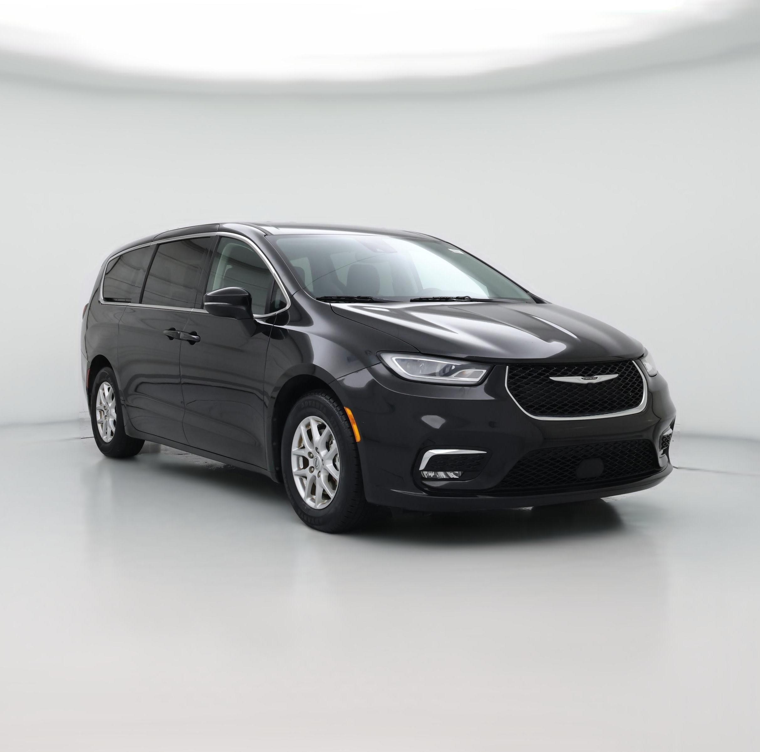 Thumbnail: 2023 Chrysler Pacifica - 1