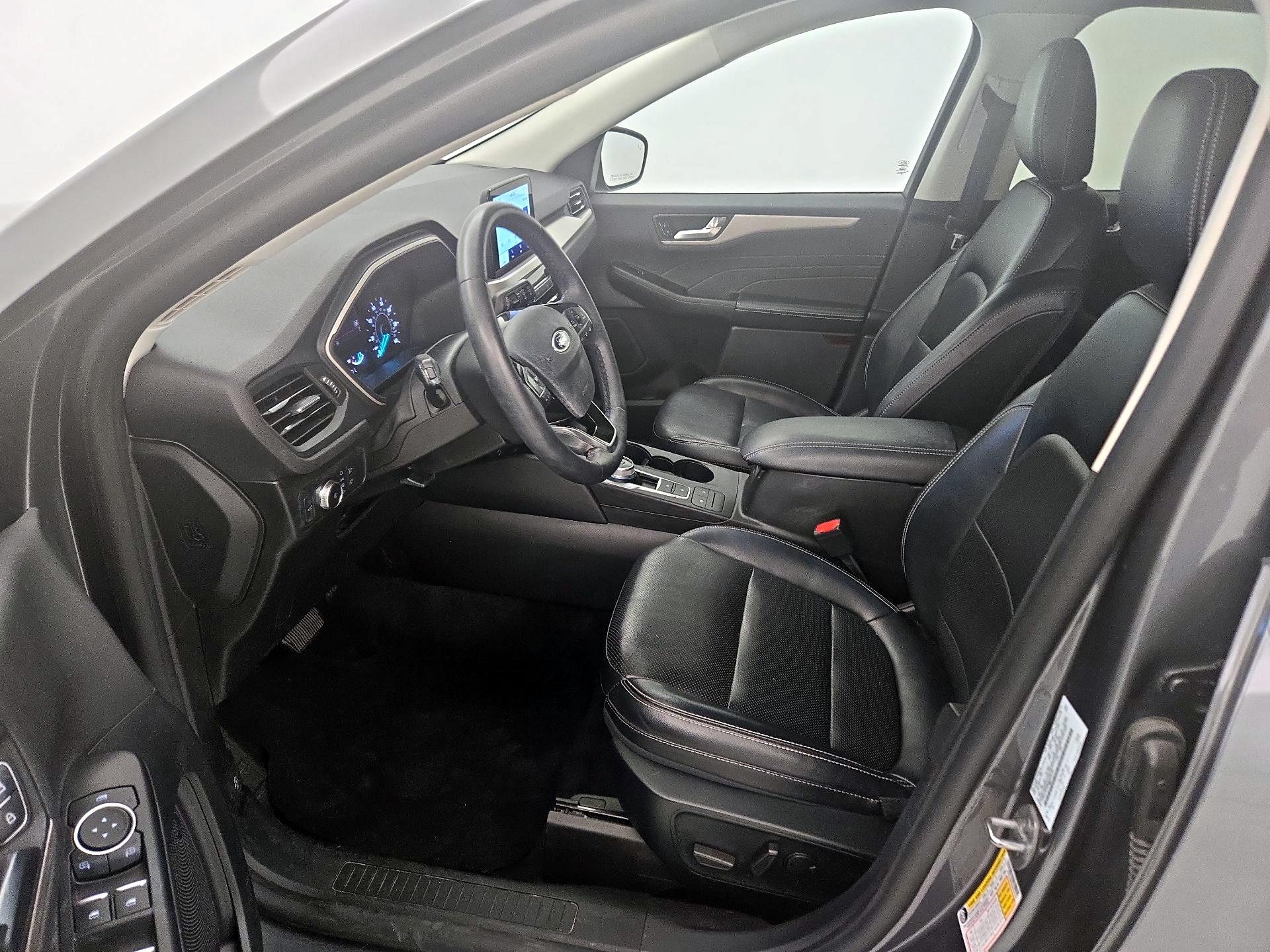 Thumbnail: 2022 Ford Escape - 11