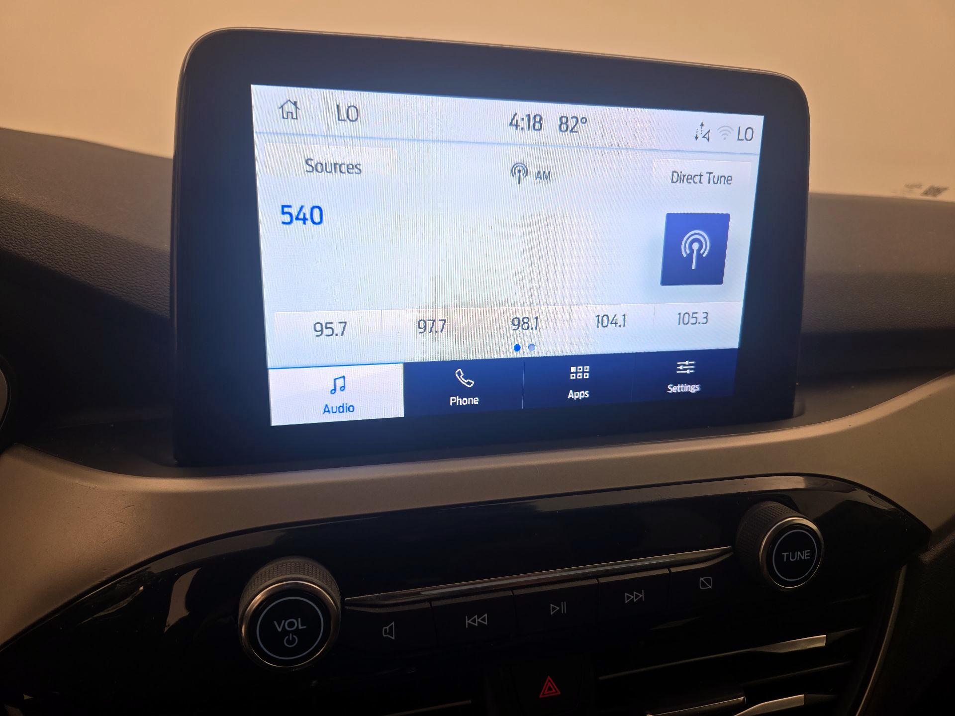 Thumbnail: 2022 Ford Escape - 15