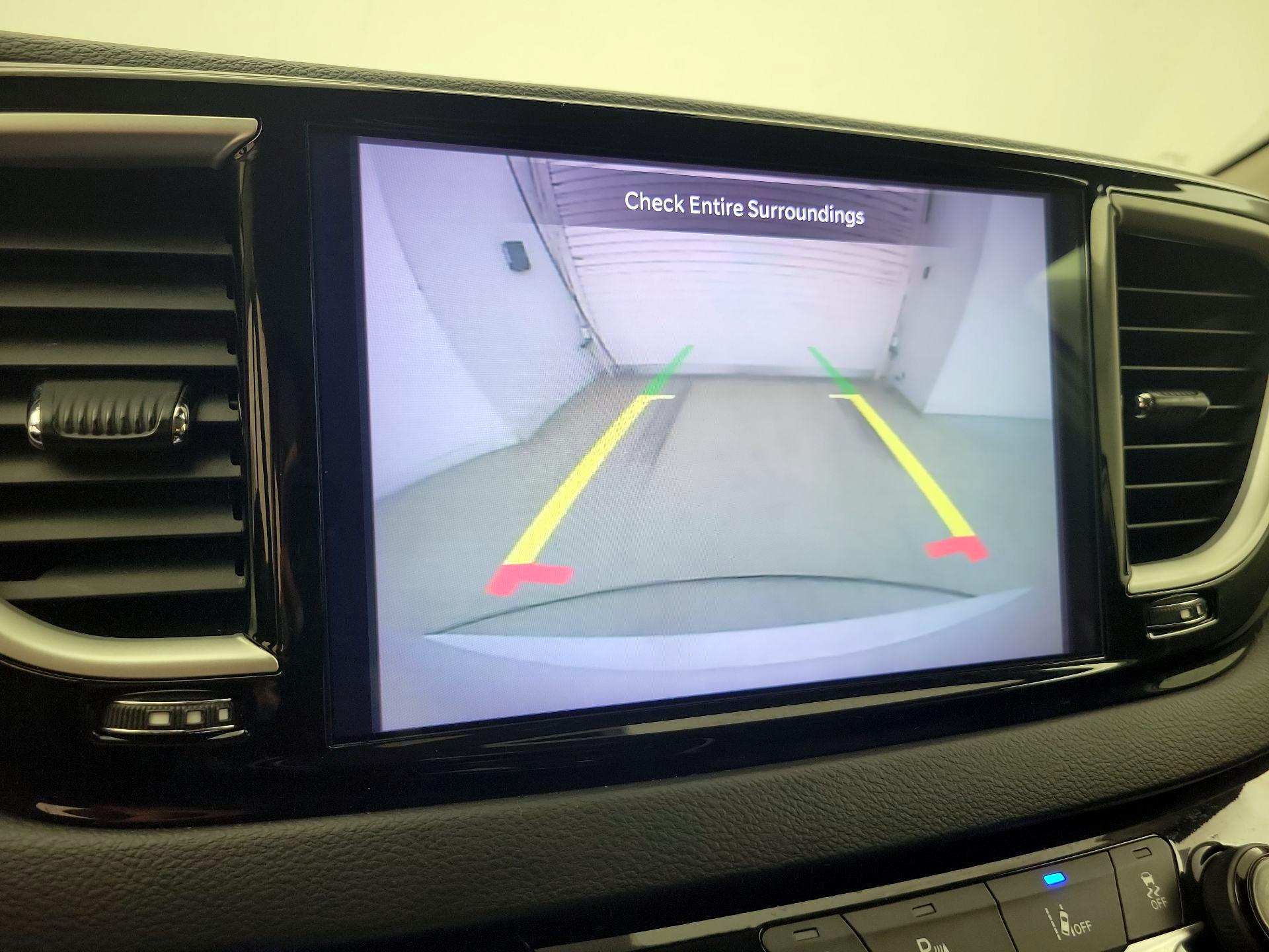 Thumbnail: 2022 Chrysler Pacifica - 14