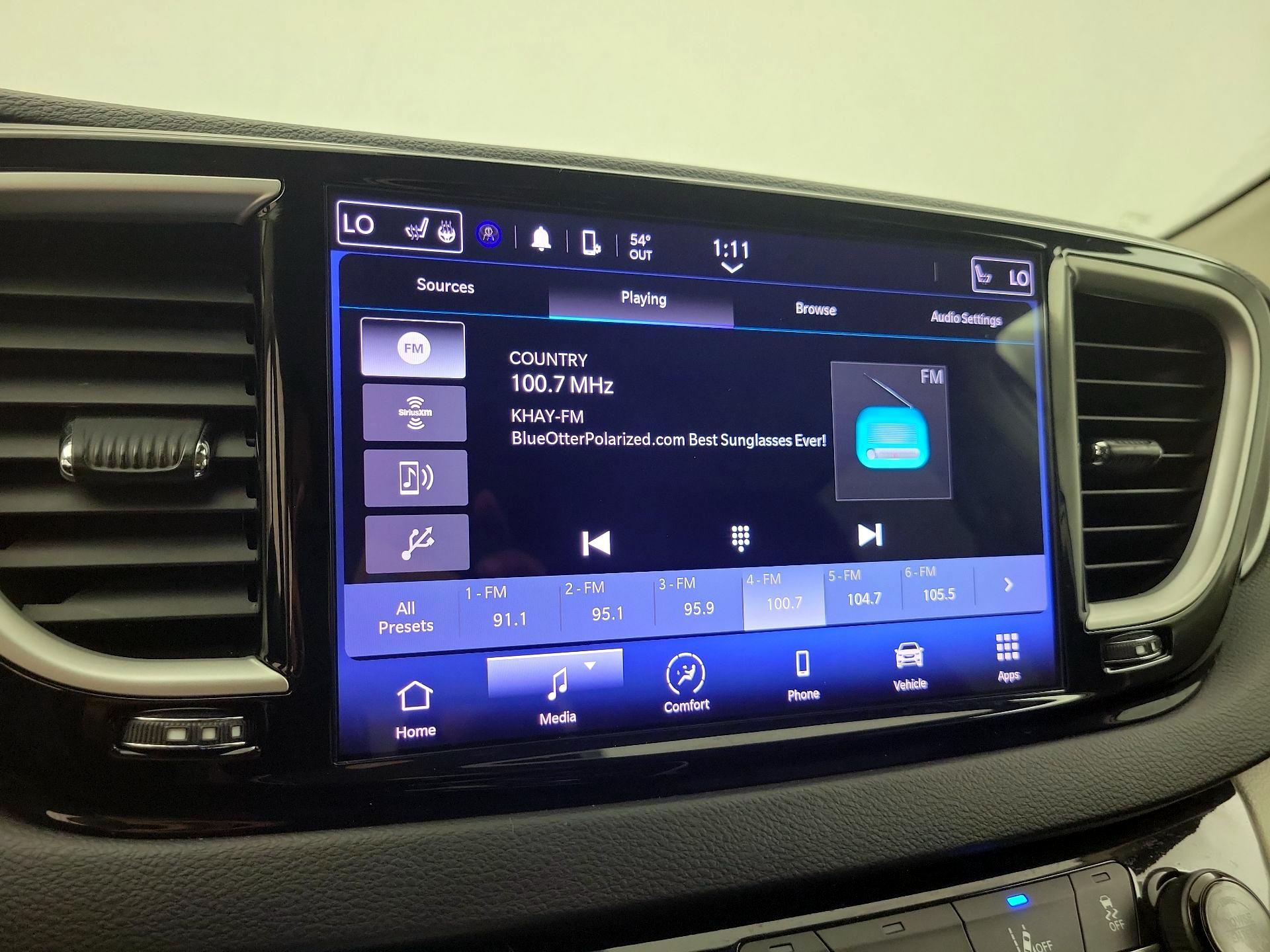 Thumbnail: 2022 Chrysler Pacifica - 15