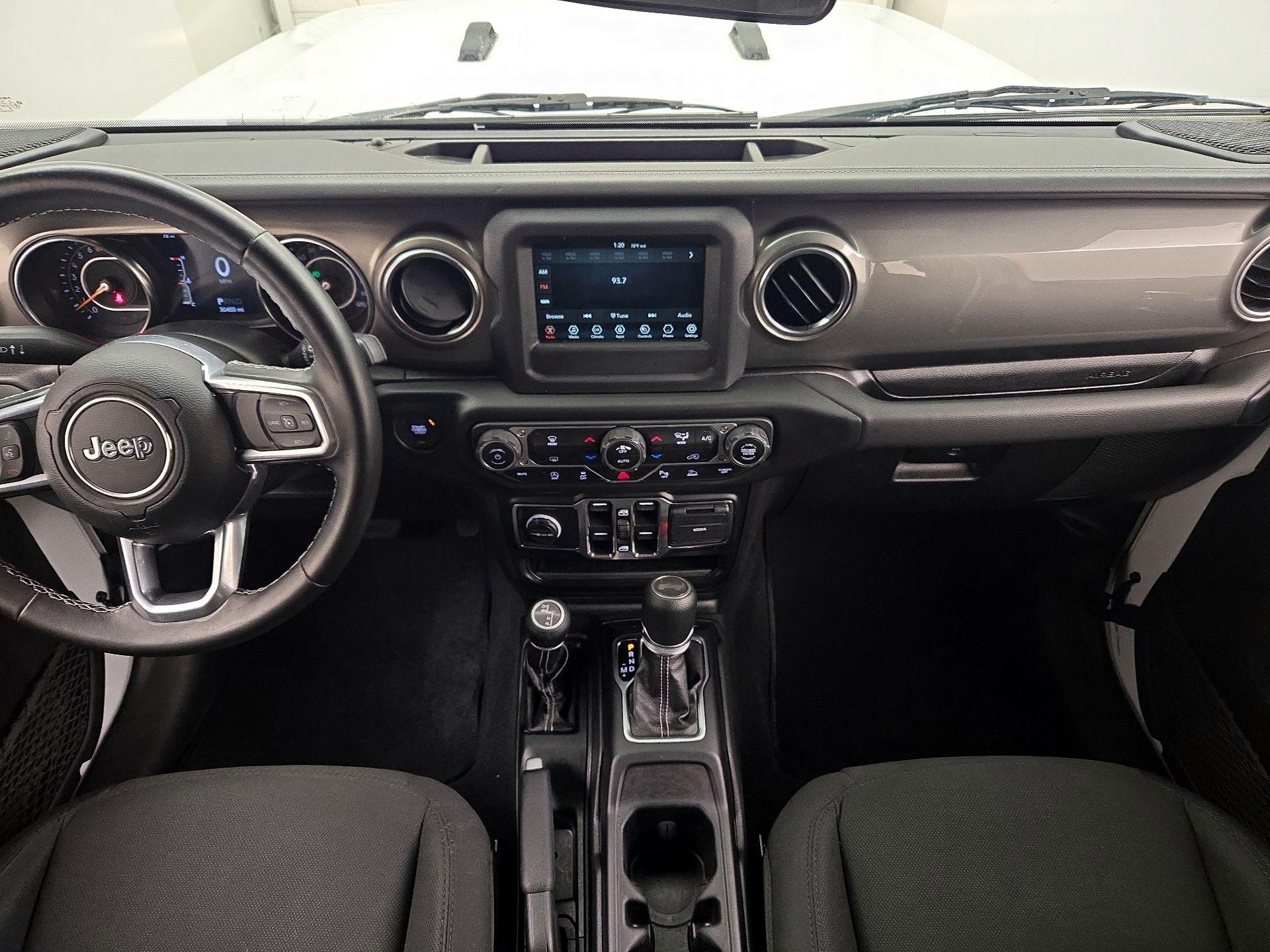 Thumbnail: 2021 Jeep Wrangler - 9