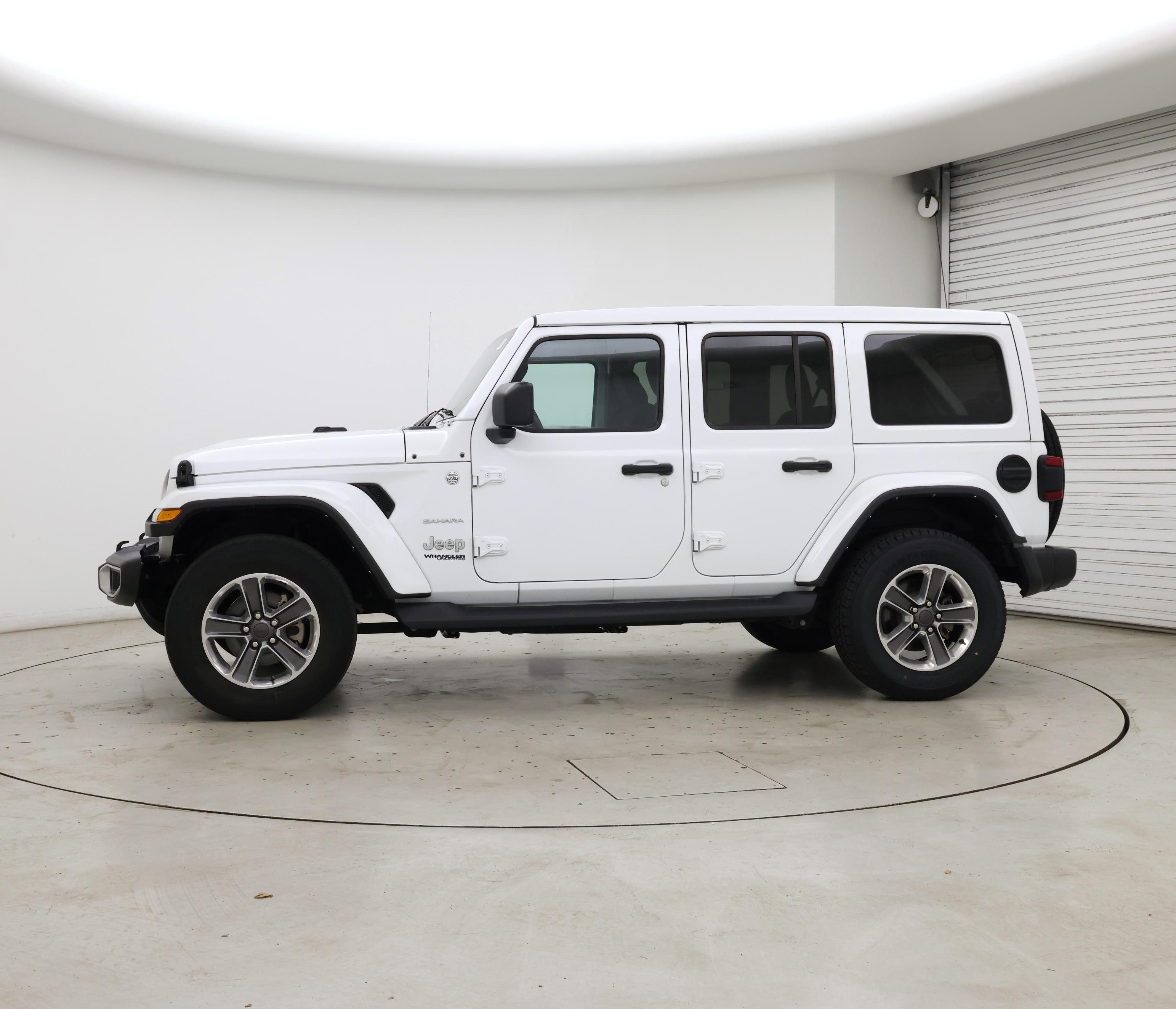 Thumbnail: 2021 Jeep Wrangler - 3