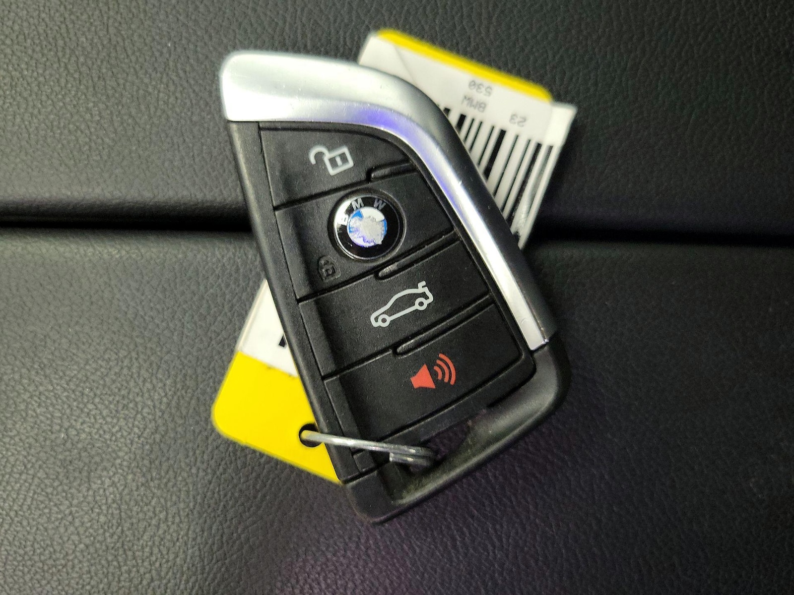 2023 BMW 5 Series 530i - Photo 25