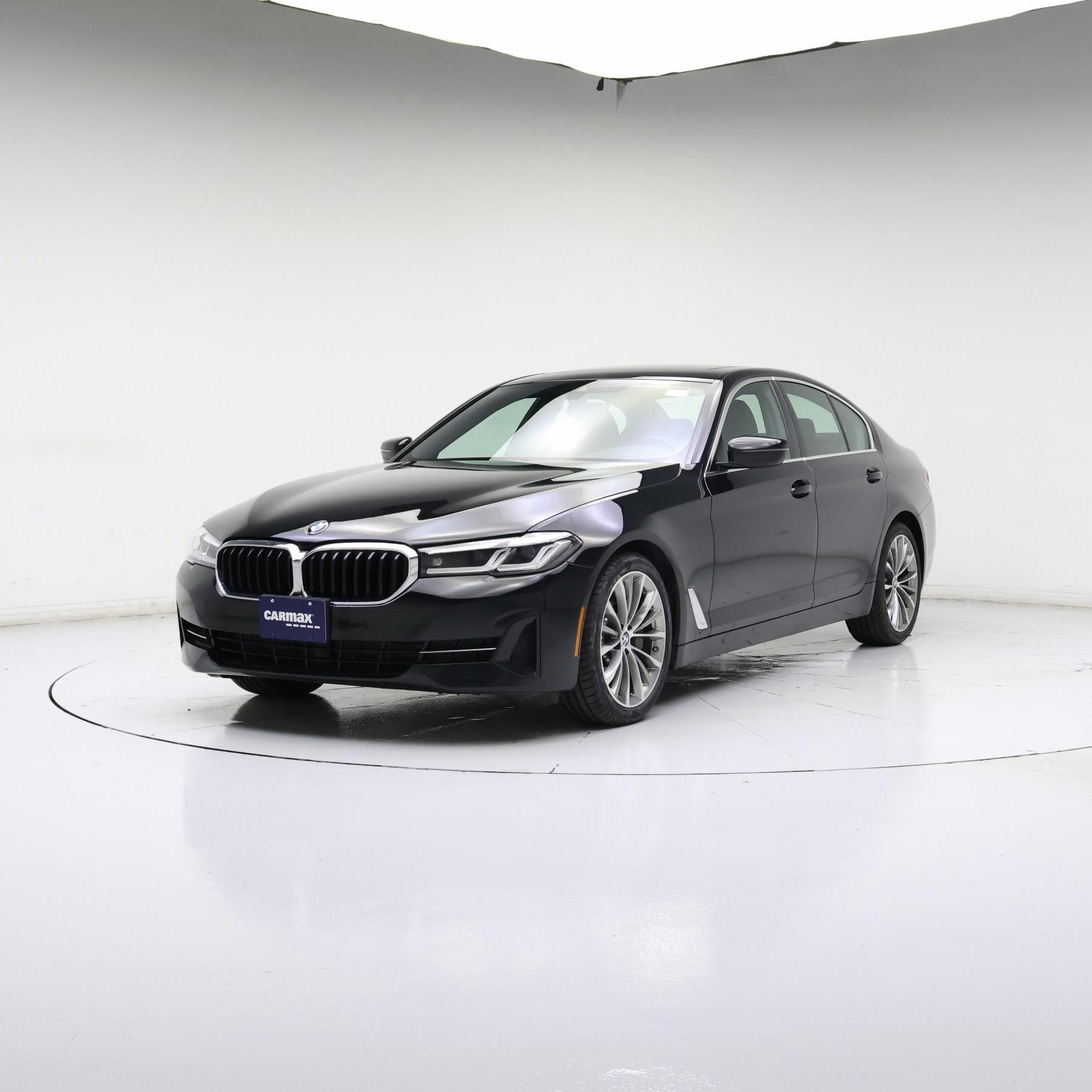 Thumbnail: 2023 BMW 5 Series - 4
