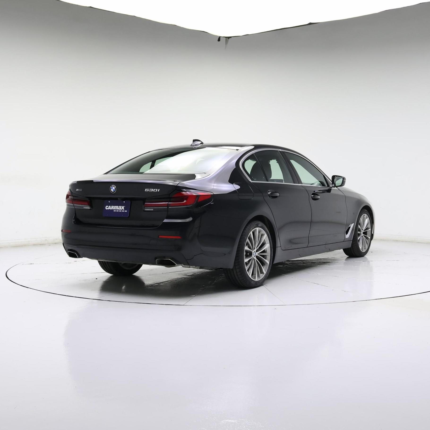 Thumbnail: 2023 BMW 5 Series - 8