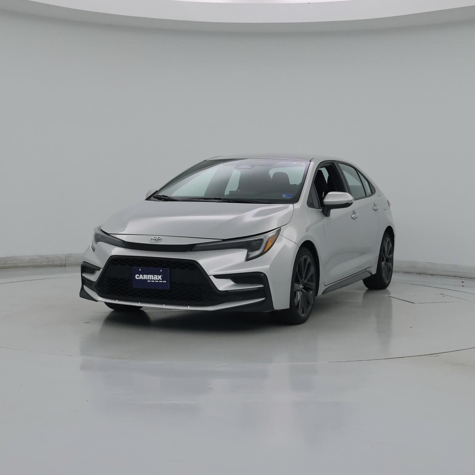 Thumbnail: 2023 Toyota Corolla - 4