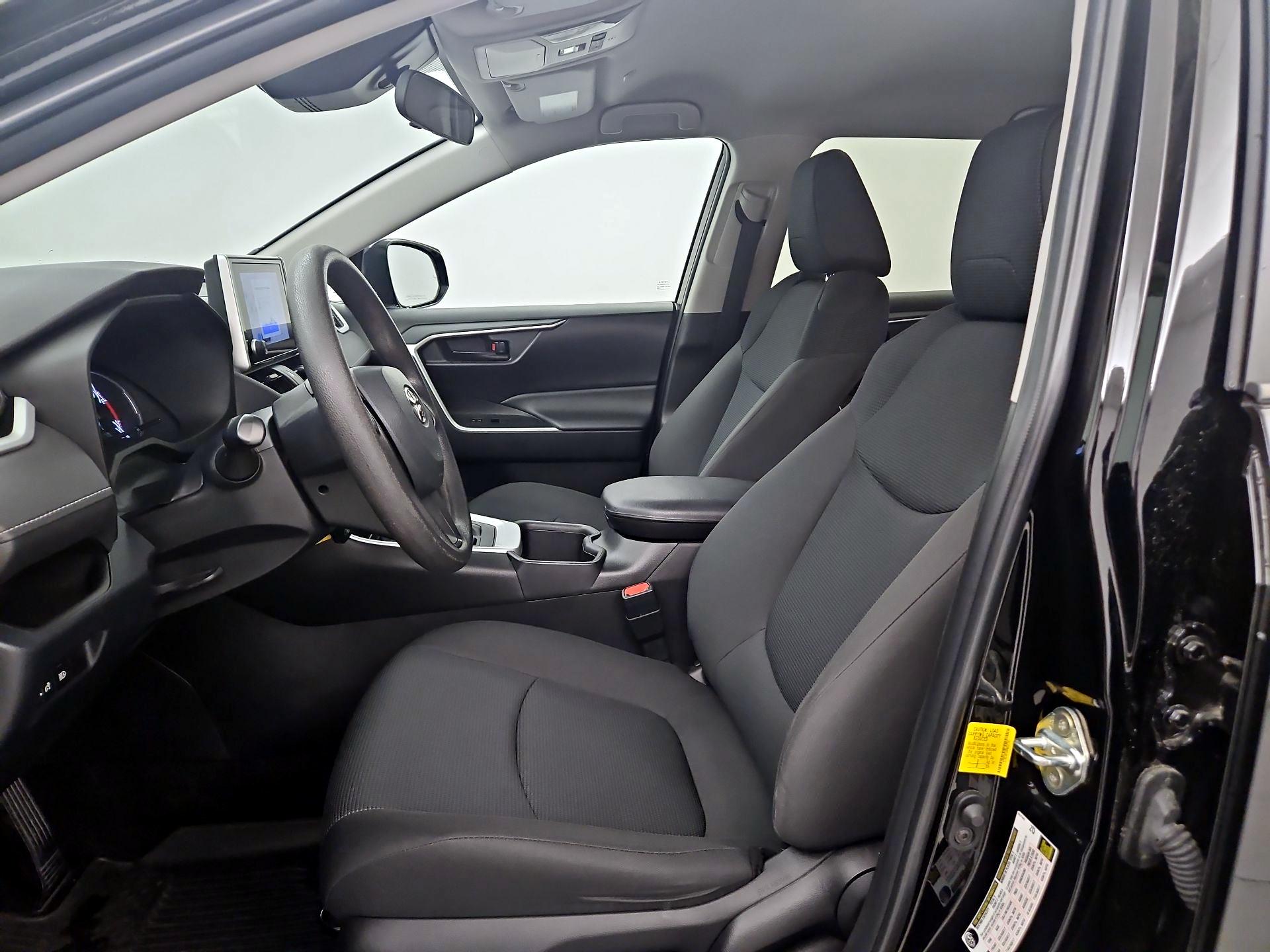 Thumbnail: 2023 Toyota RAV4 - 11