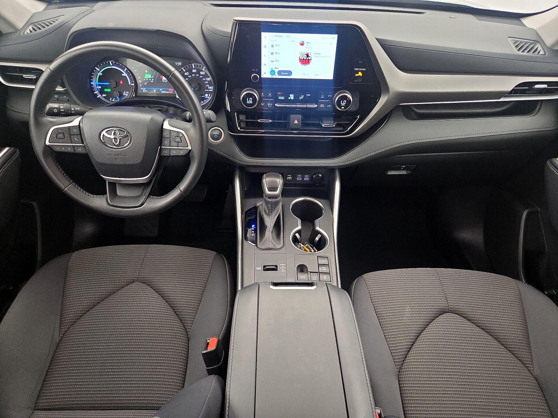 Thumbnail: 2024 Toyota Highlander - 9