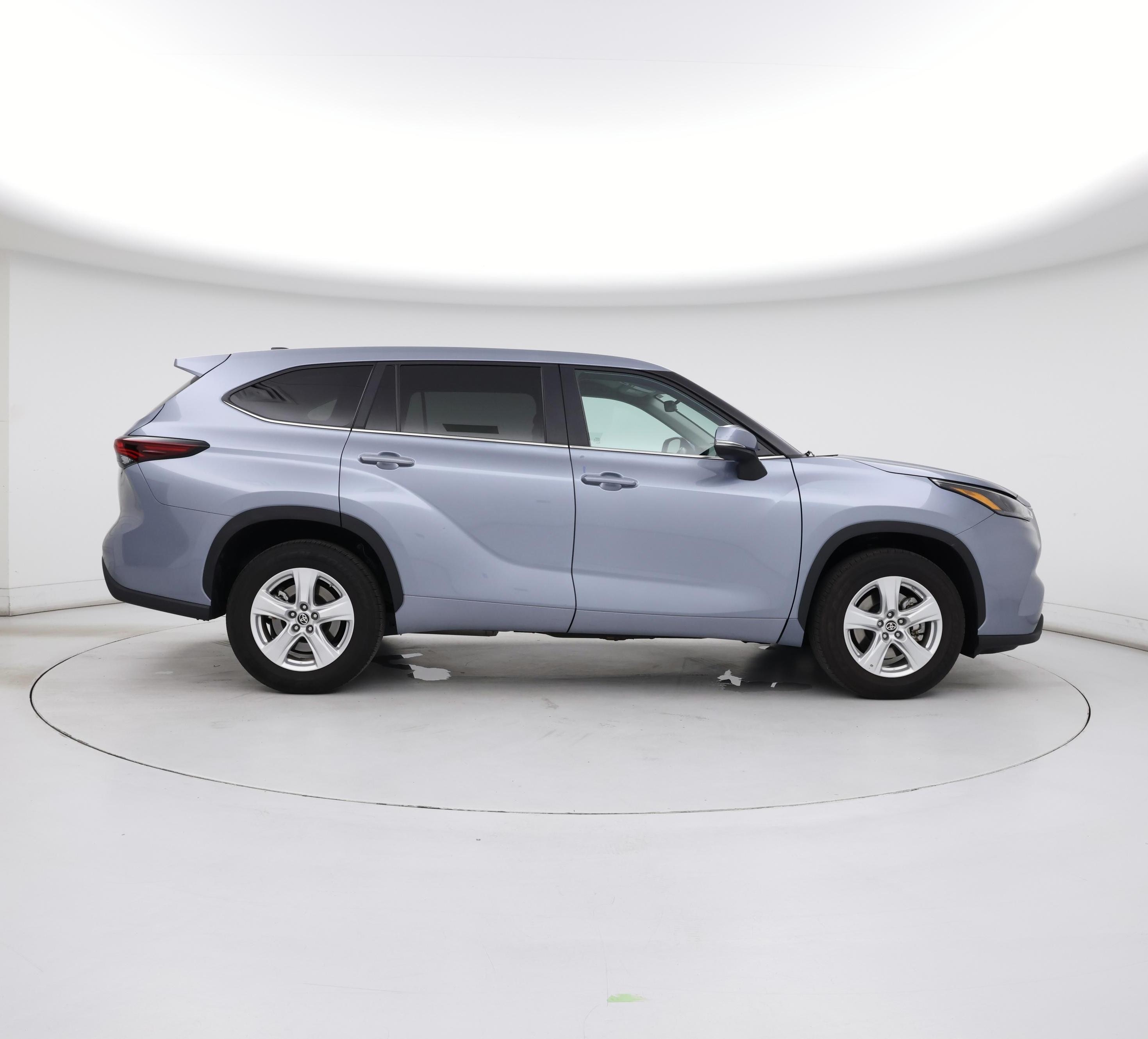 Thumbnail: 2024 Toyota Highlander - 7