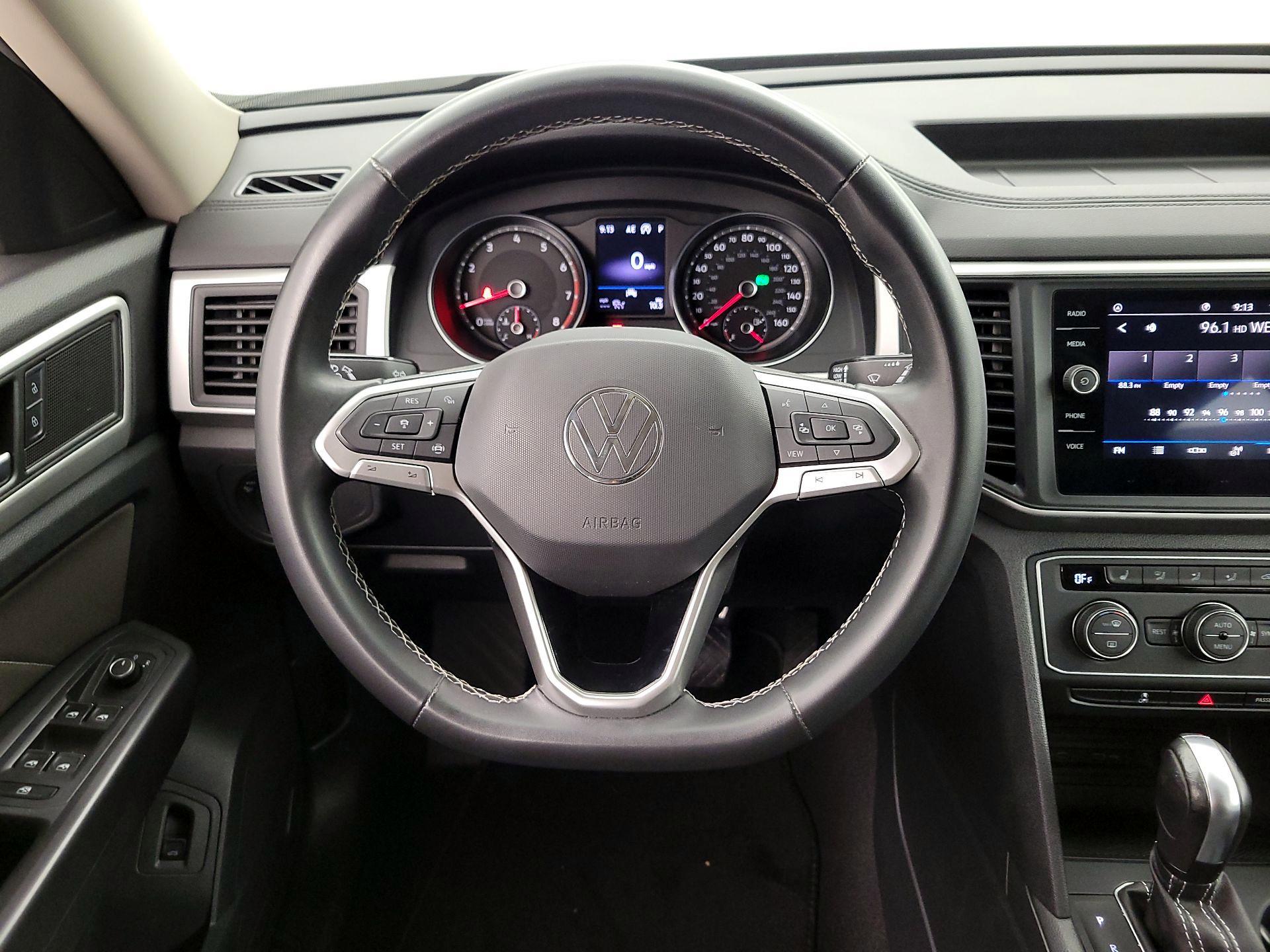 Thumbnail: 2021 Volkswagen Atlas - 10