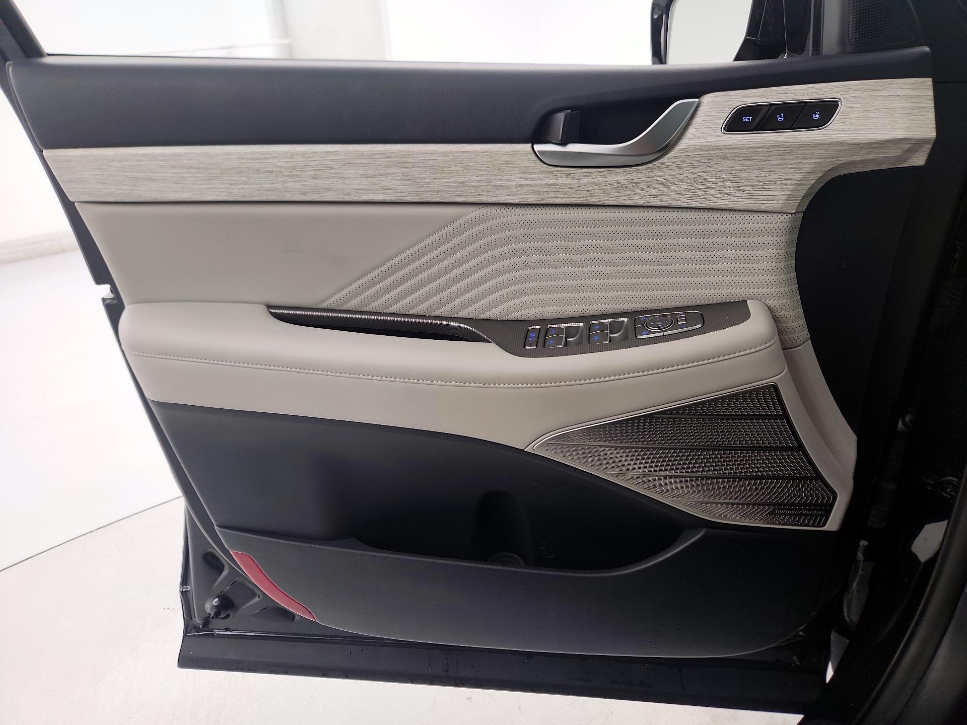 Thumbnail: 2024 Hyundai Palisade - 12