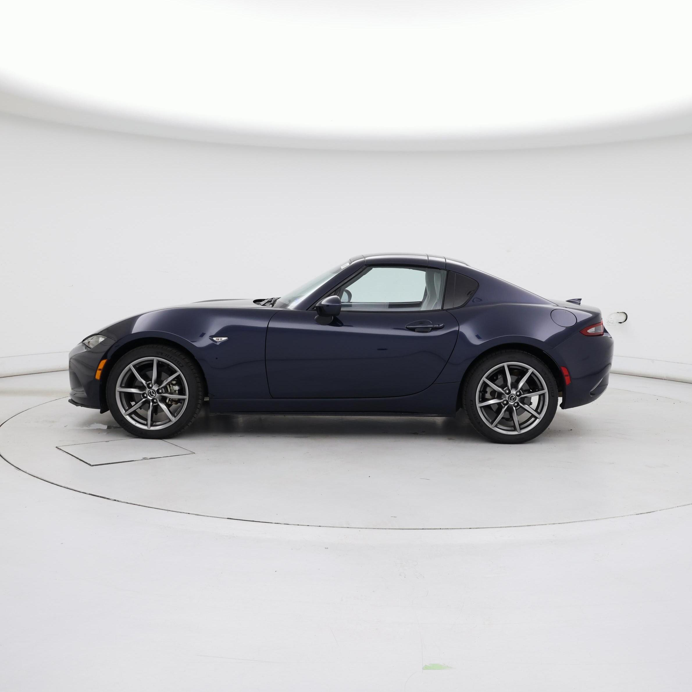Thumbnail: 2021 Mazda MX-5 Miata - 3