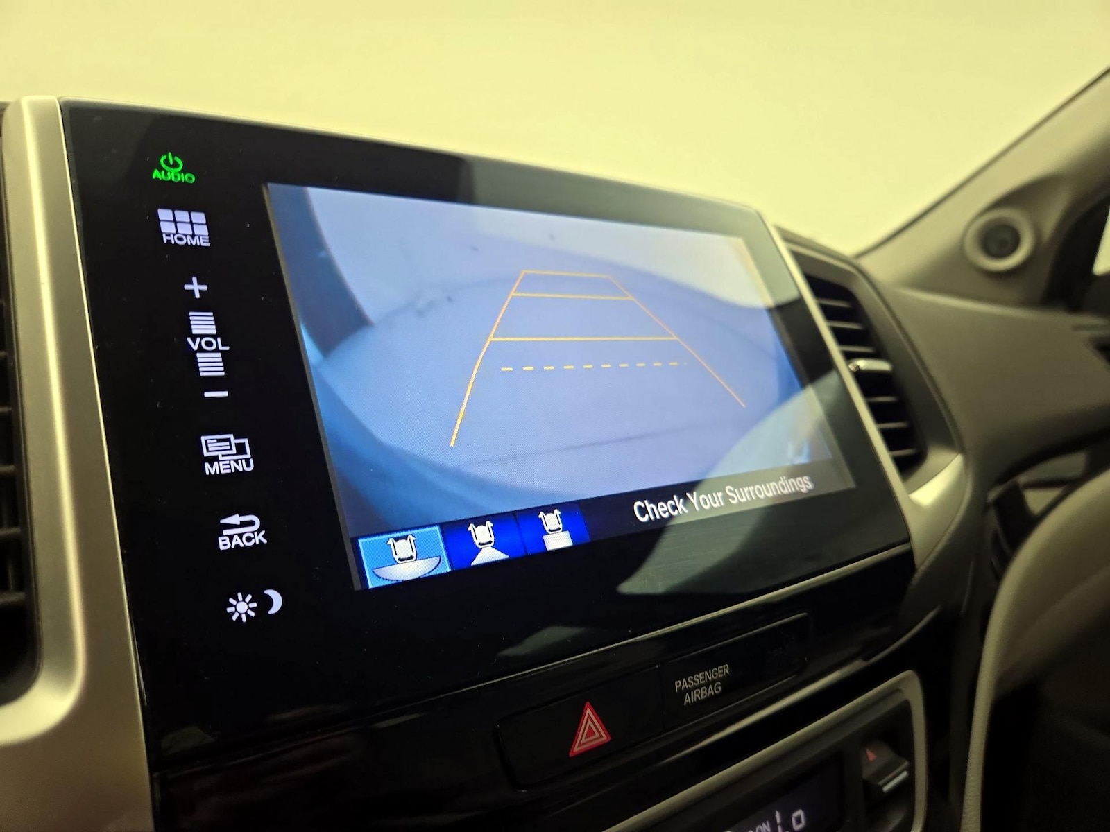 2016 Honda Pilot Touring - Photo 16