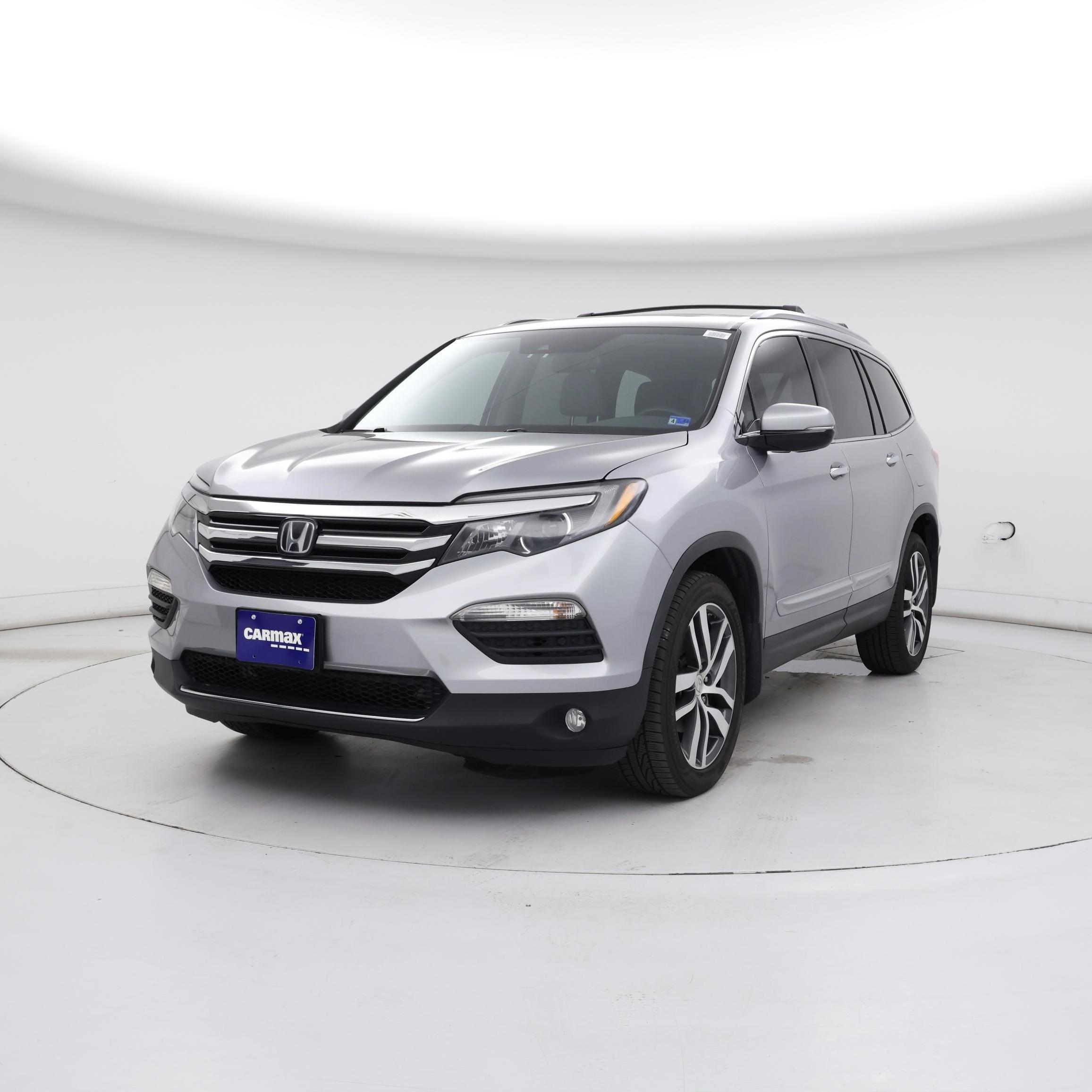 Thumbnail: 2016 Honda Pilot - 4
