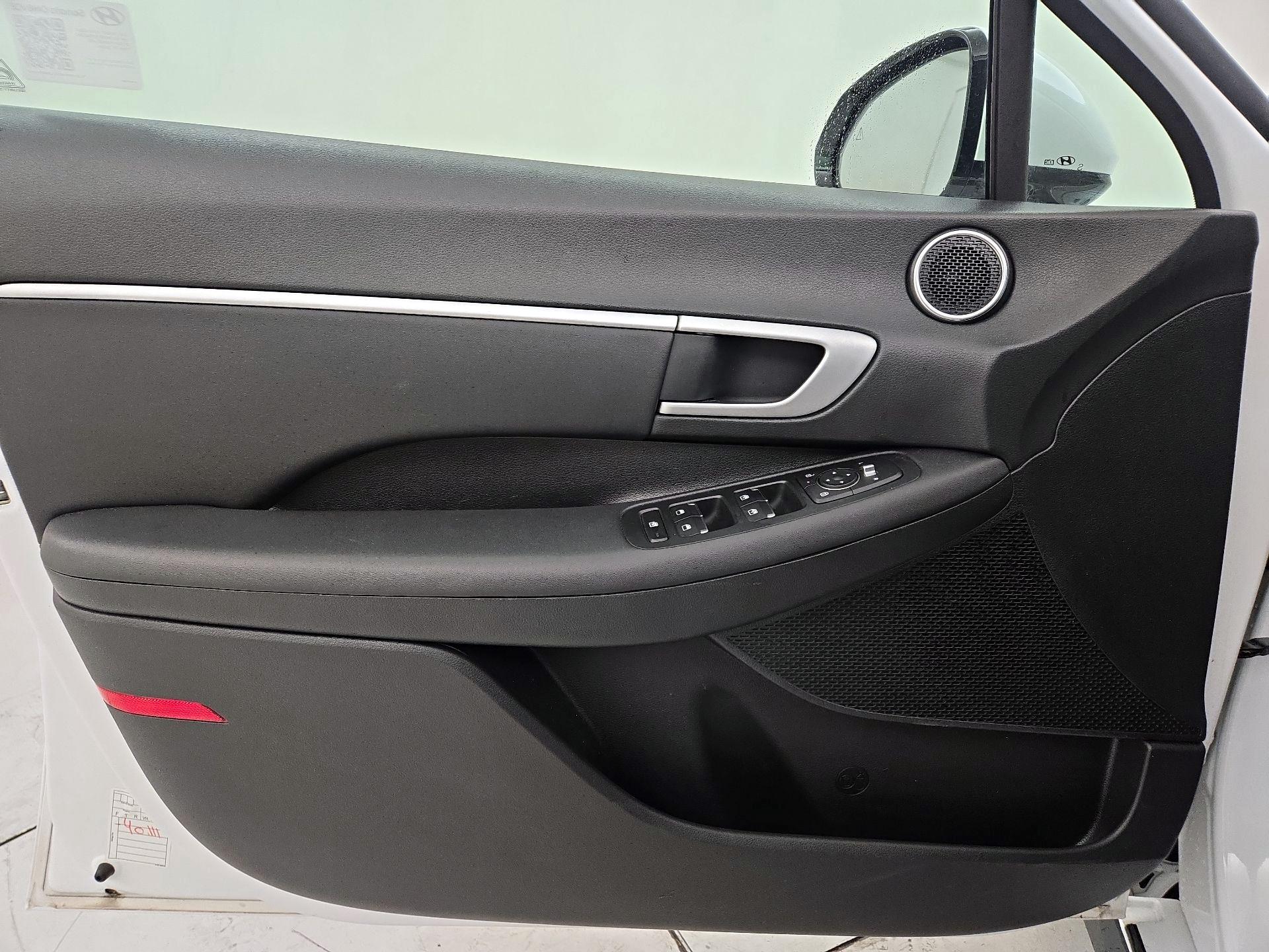 Thumbnail: 2025 Hyundai Sonata - 12