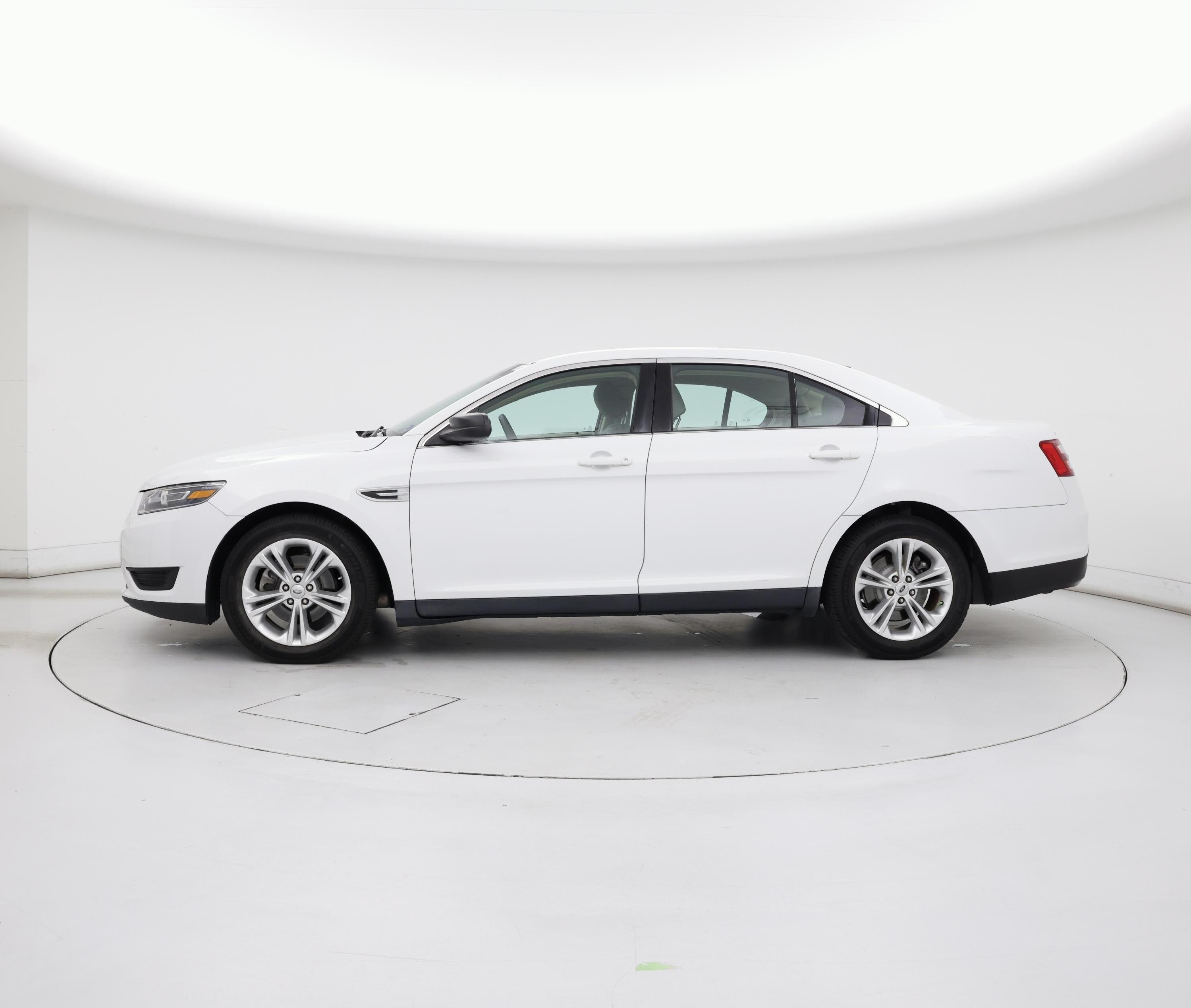 Thumbnail: 2018 Ford Taurus - 3