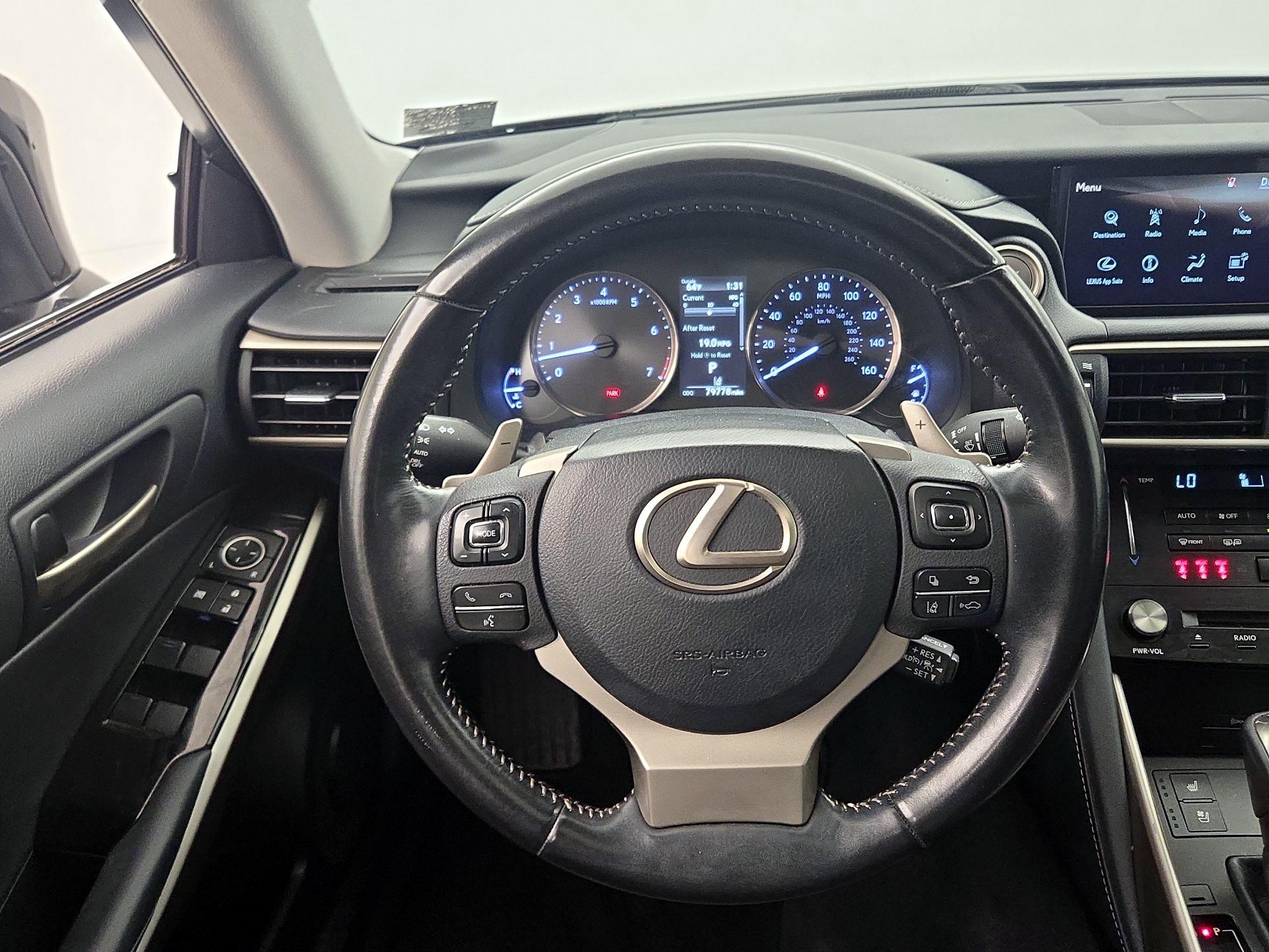 Thumbnail: 2017 Lexus IS - 10