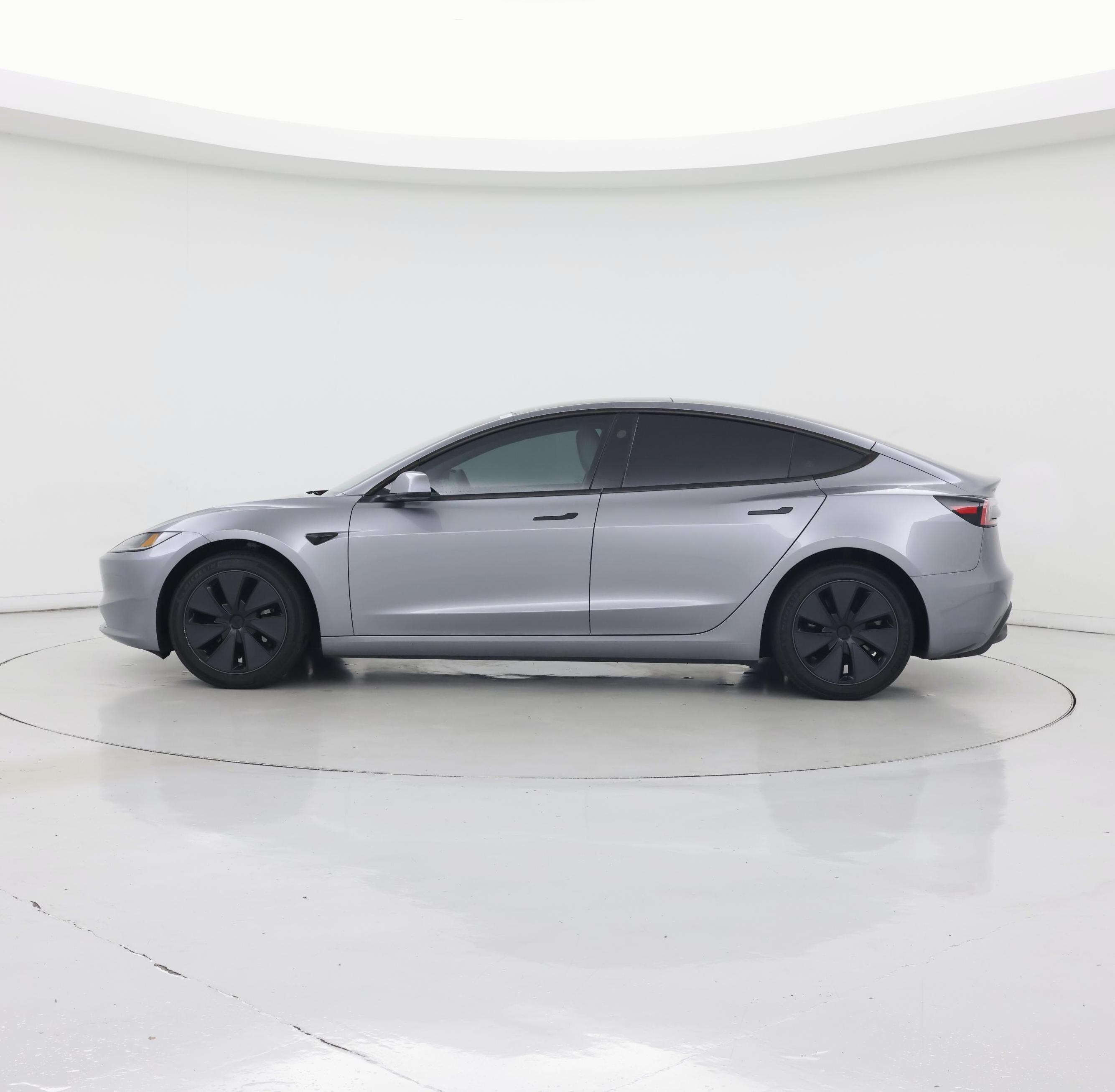 Thumbnail: 2025 Tesla Model 3 - 3