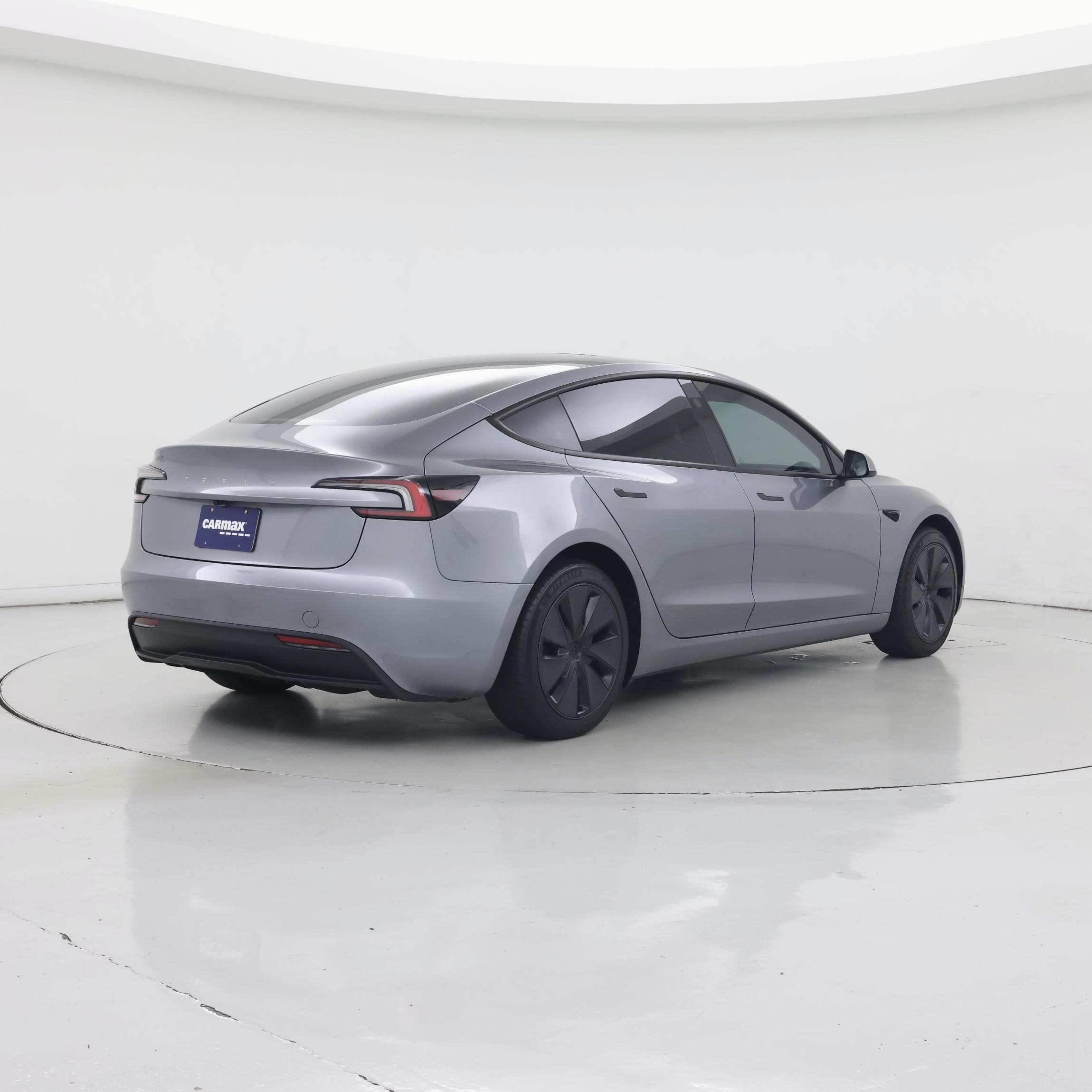 Thumbnail: 2025 Tesla Model 3 - 8