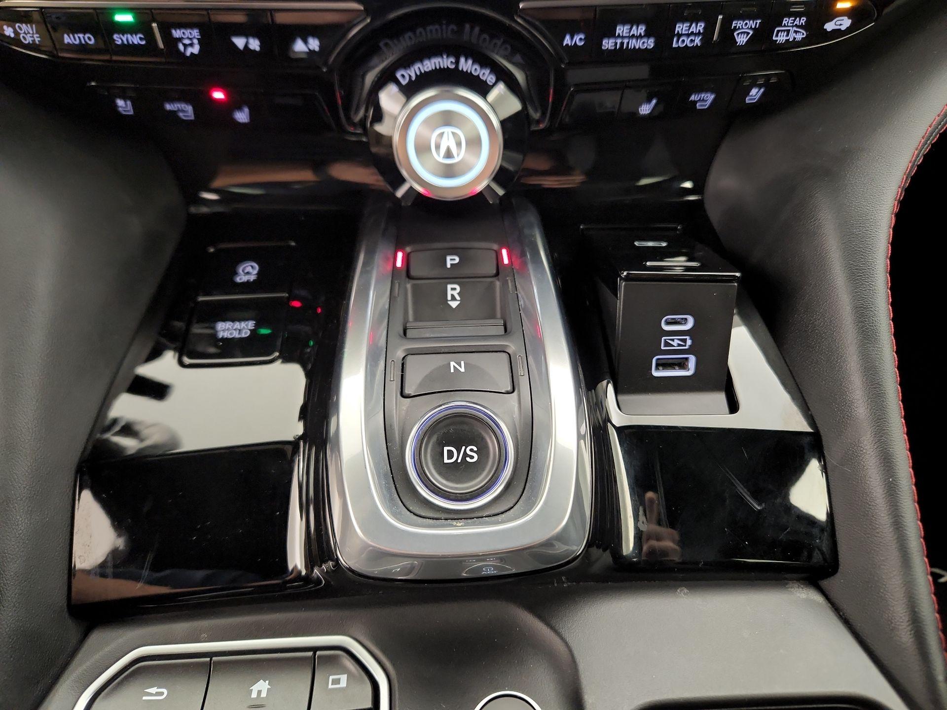 Thumbnail: 2023 Acura MDX - 17