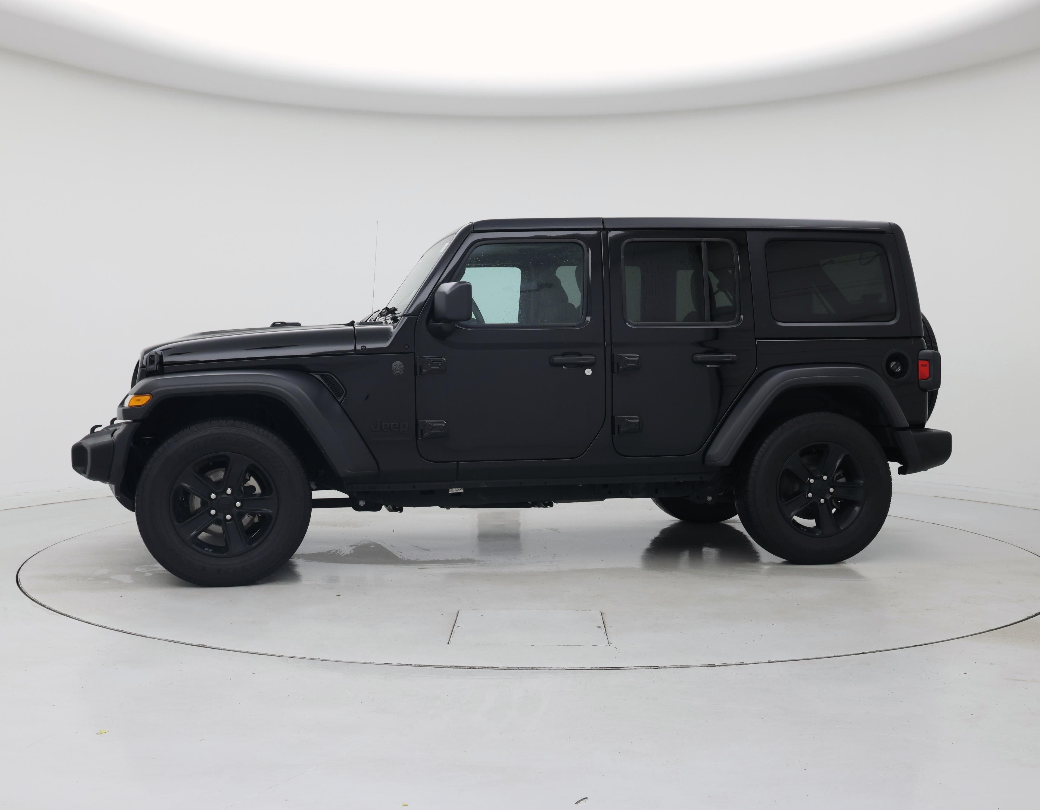 Thumbnail: 2023 Jeep Wrangler - 3