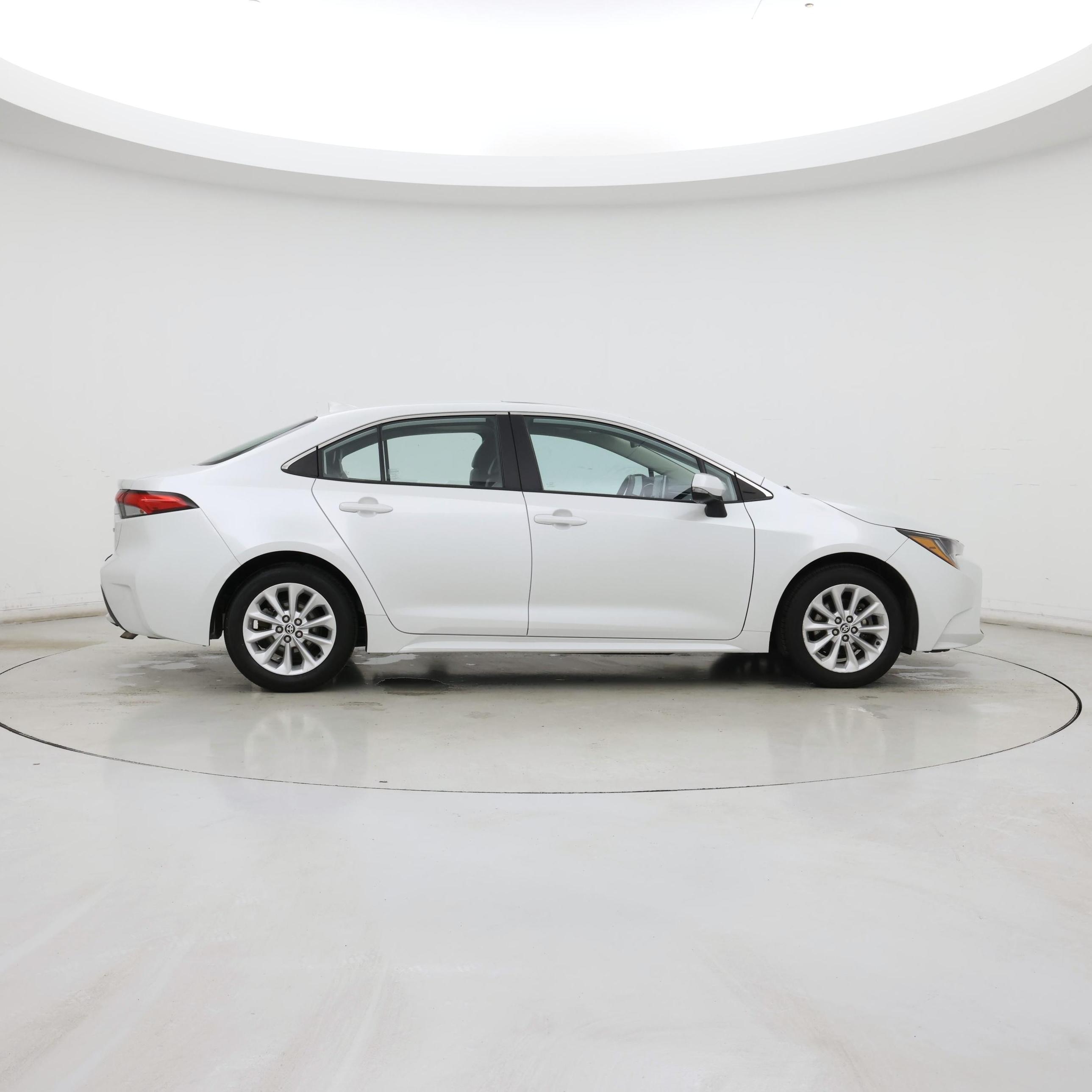 Thumbnail: 2022 Toyota Corolla - 7