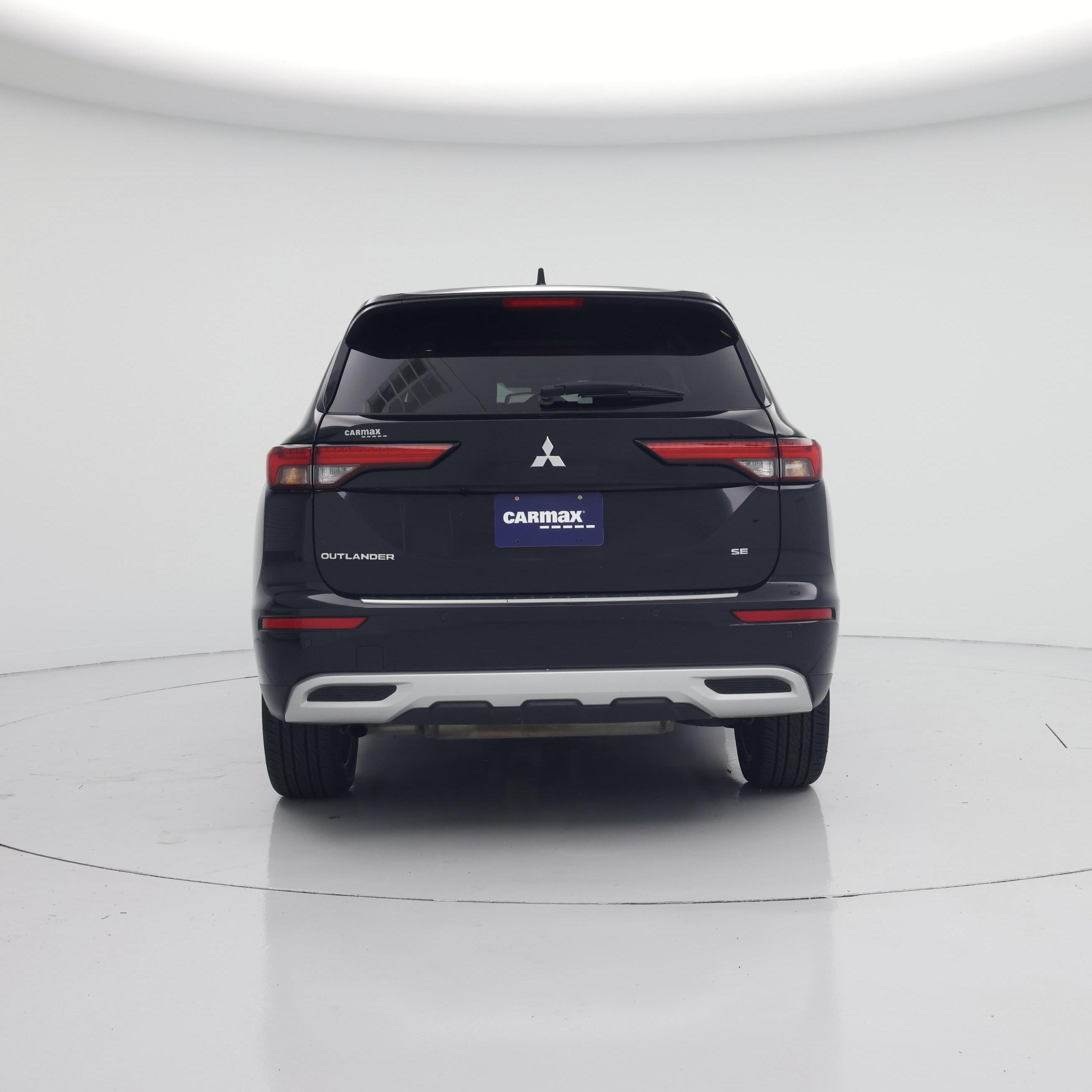 Thumbnail: 2024 Mitsubishi Outlander - 6