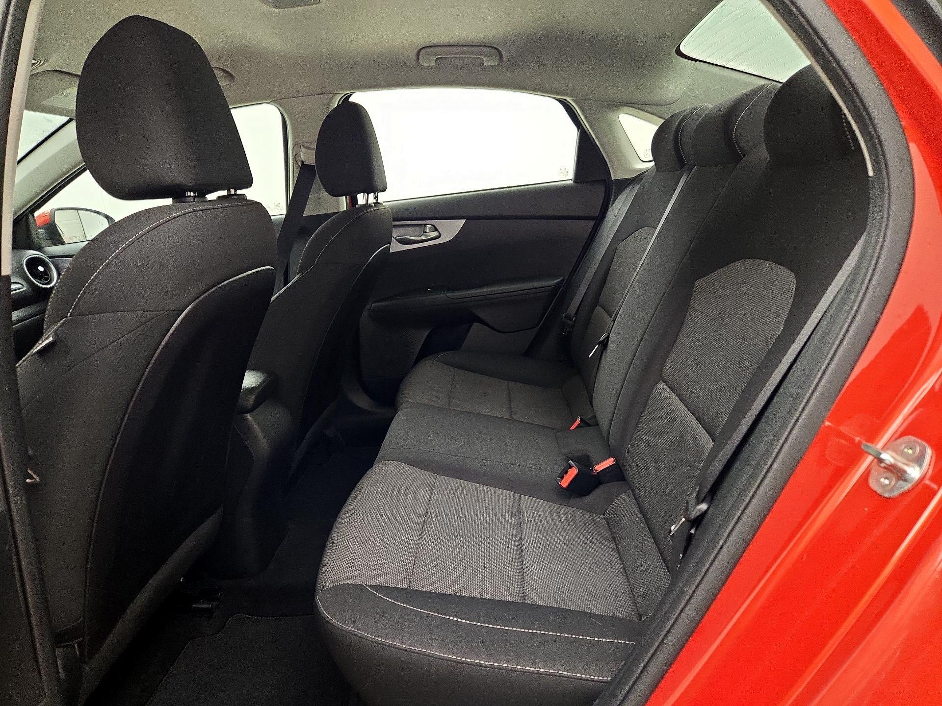 Thumbnail: 2022 Kia Forte - 19